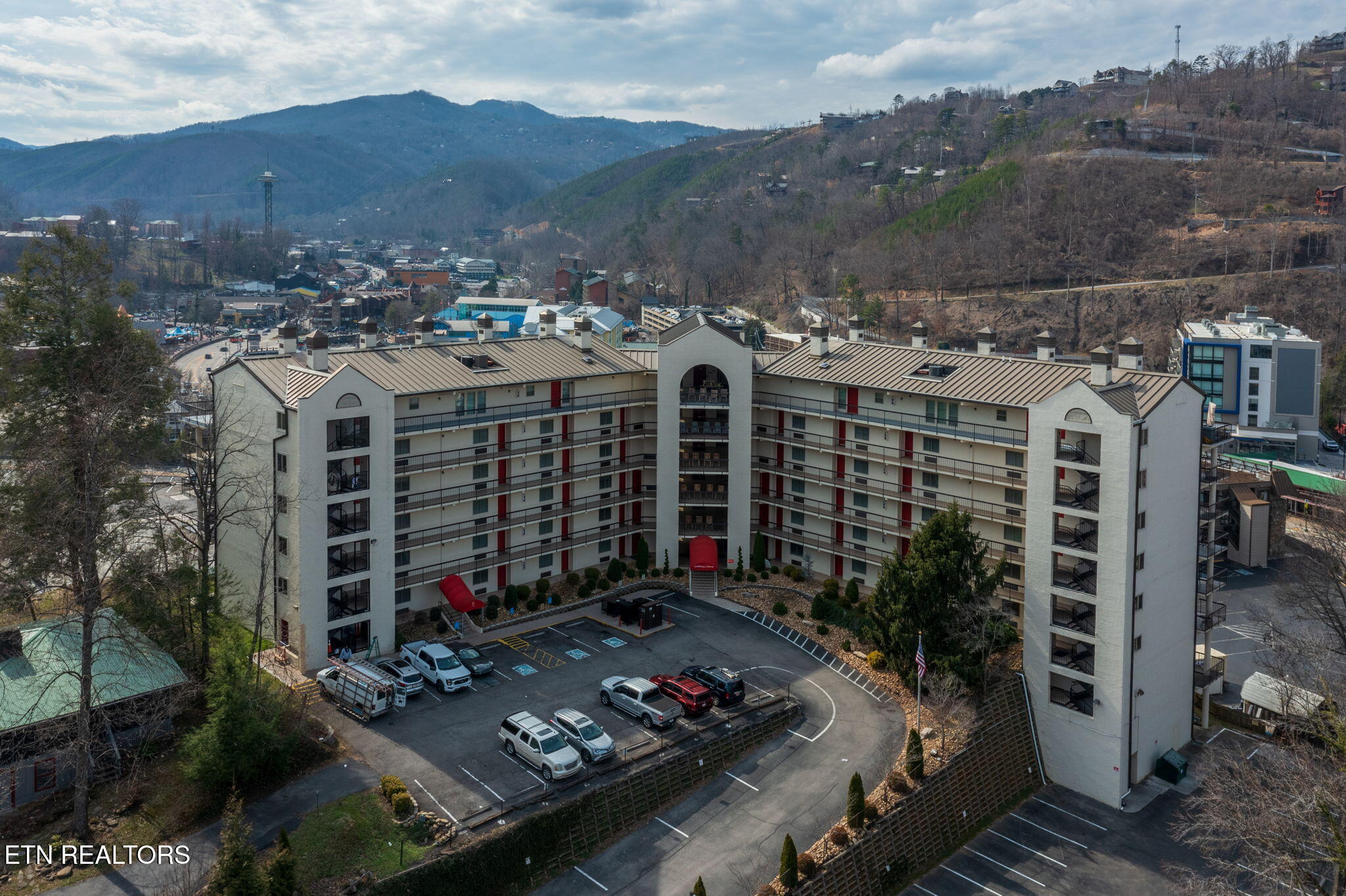 102 Baskins Creek Bypass Gatlinburg TN 37738