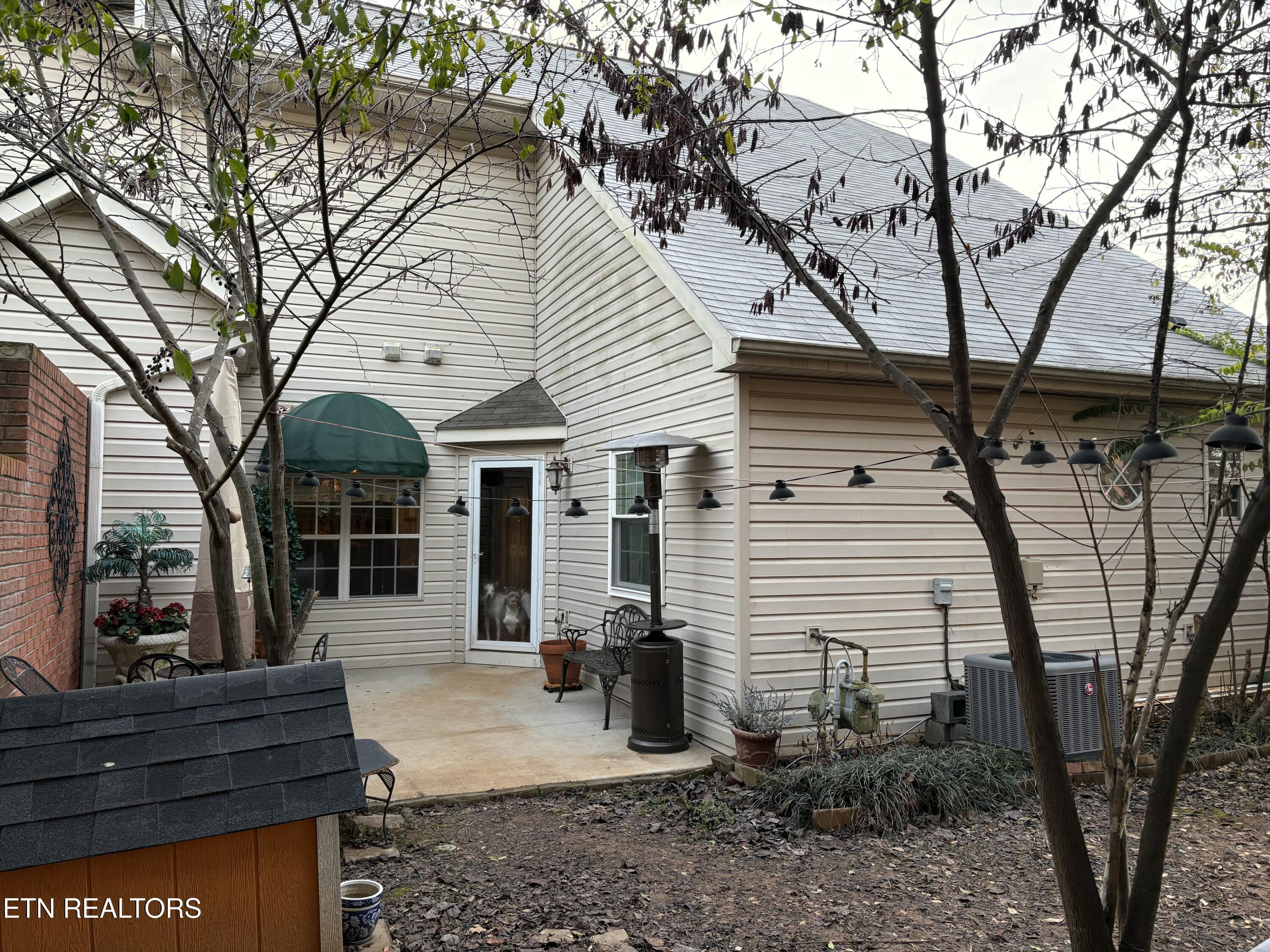 2733 Knob Creek Lane Knoxville TN 37912