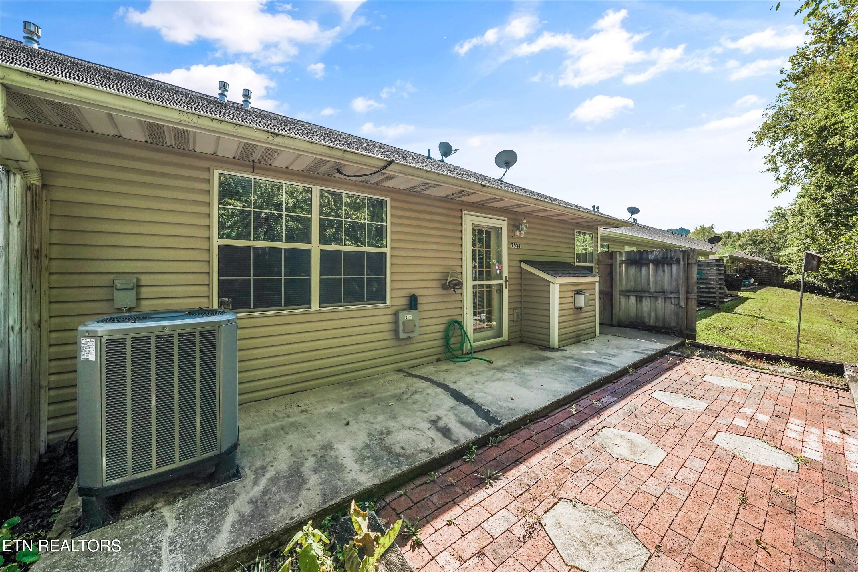7534 Creek Song Court Knoxville TN 37920