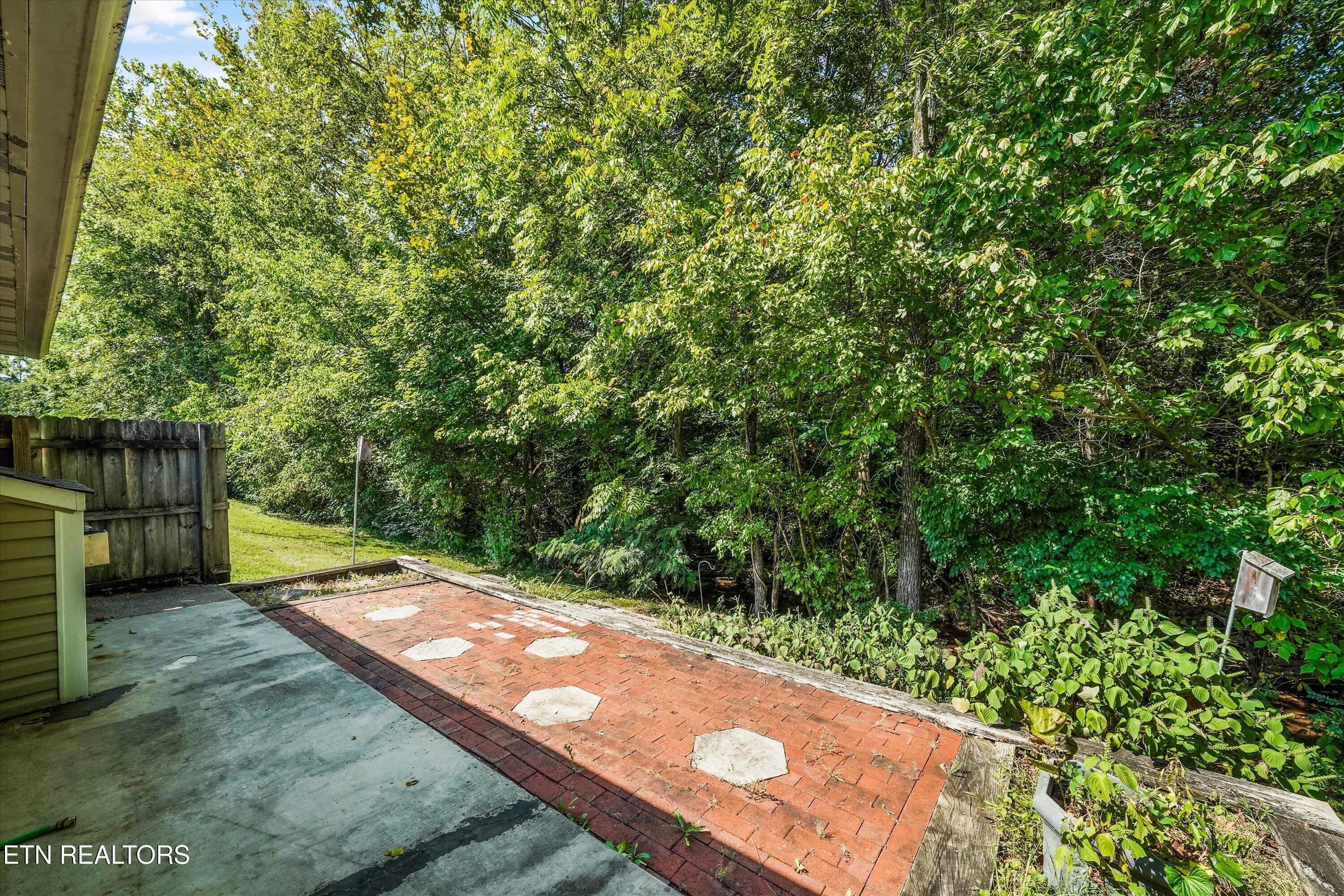 7534 Creek Song Court Knoxville TN 37920
