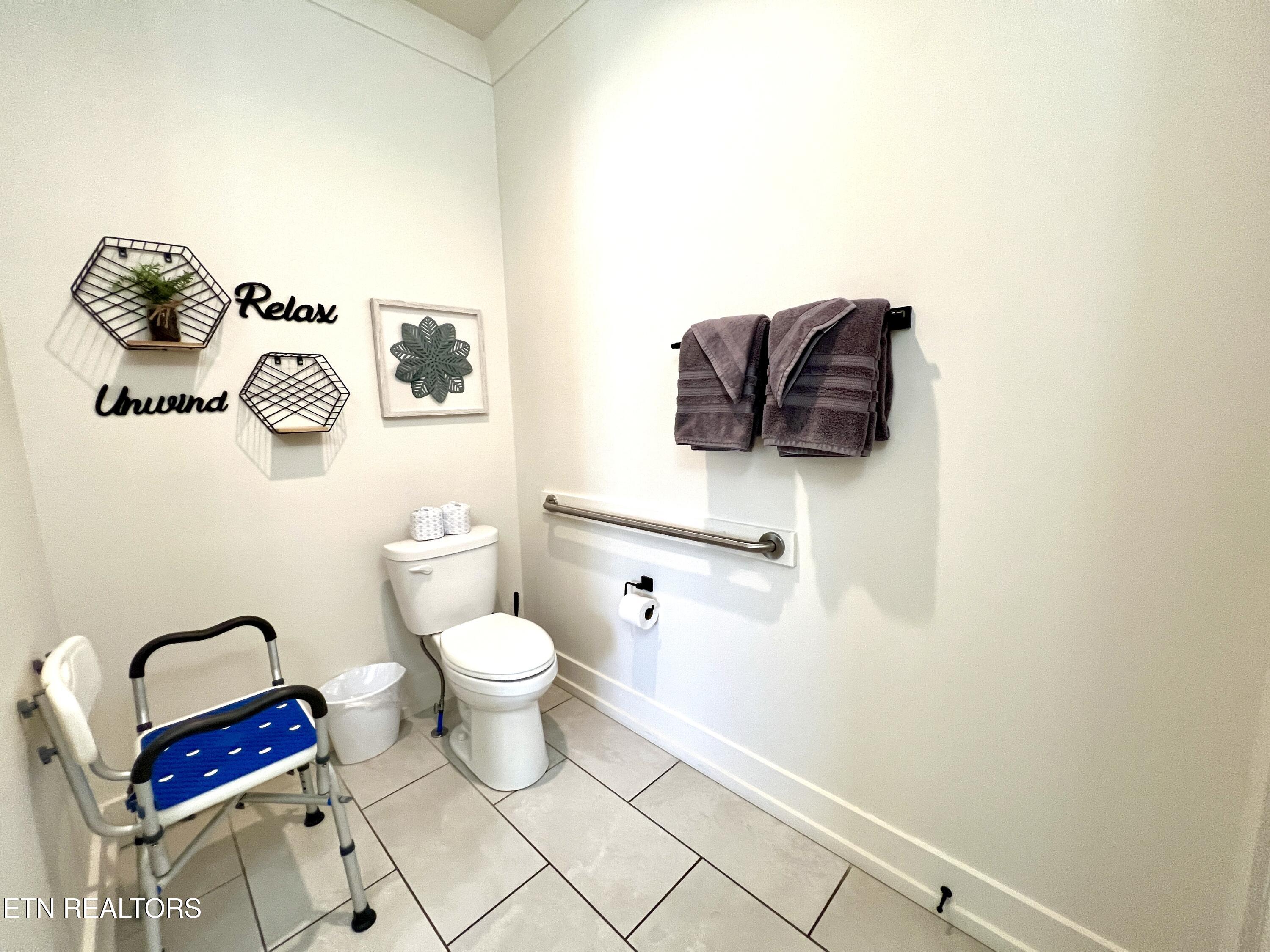 414 Fleeta Williams Way Pigeon Forge TN 37862
