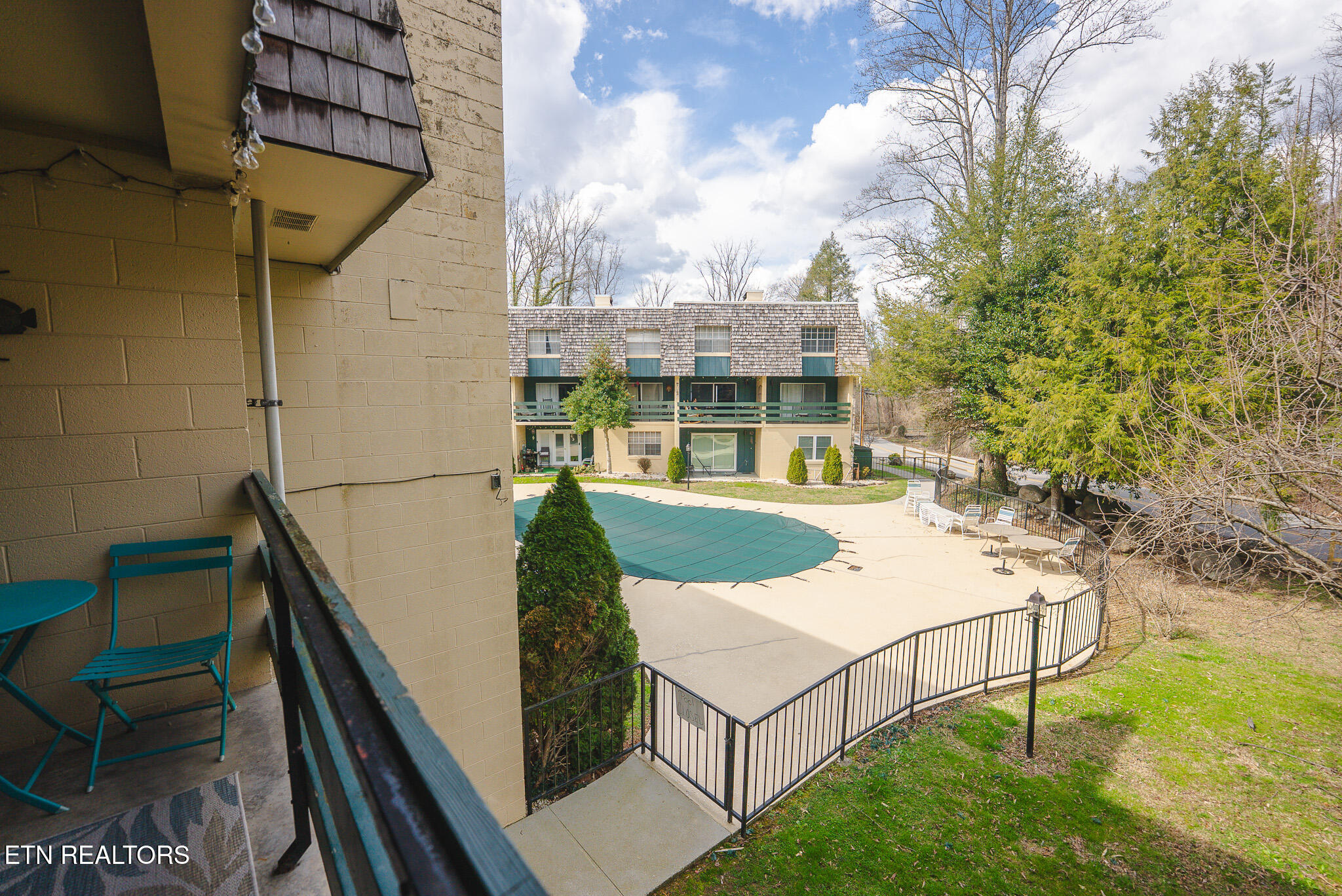 260 Roaring Fork Road Gatlinburg TN 37738