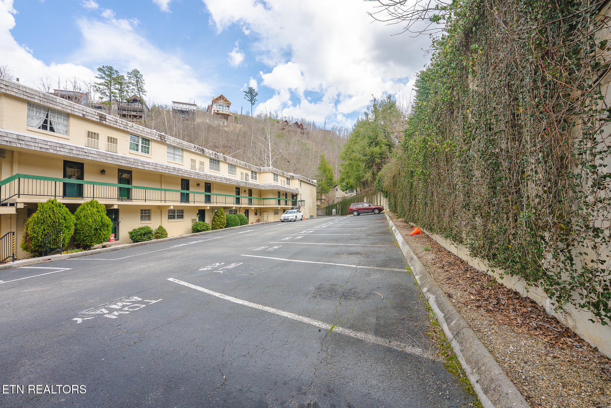 260 Roaring Fork Road Gatlinburg TN 37738