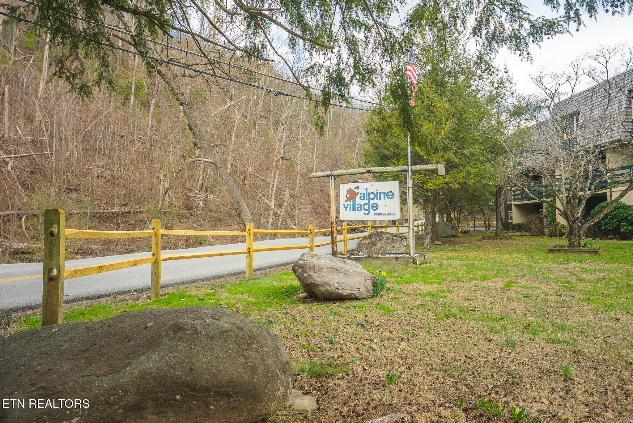 260 Roaring Fork Road Gatlinburg TN 37738