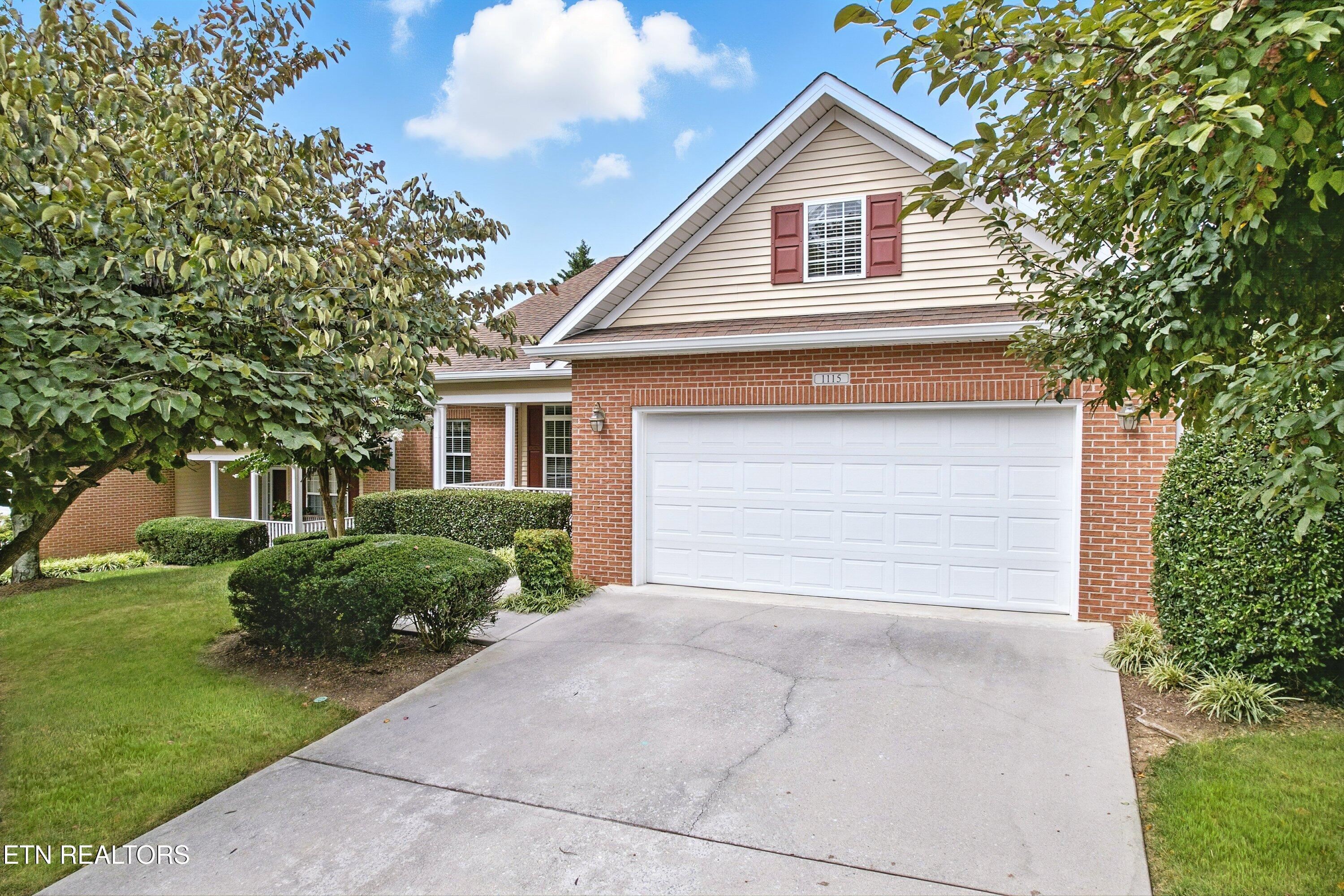 1115 Glenmora Grove Way Knoxville TN 37923