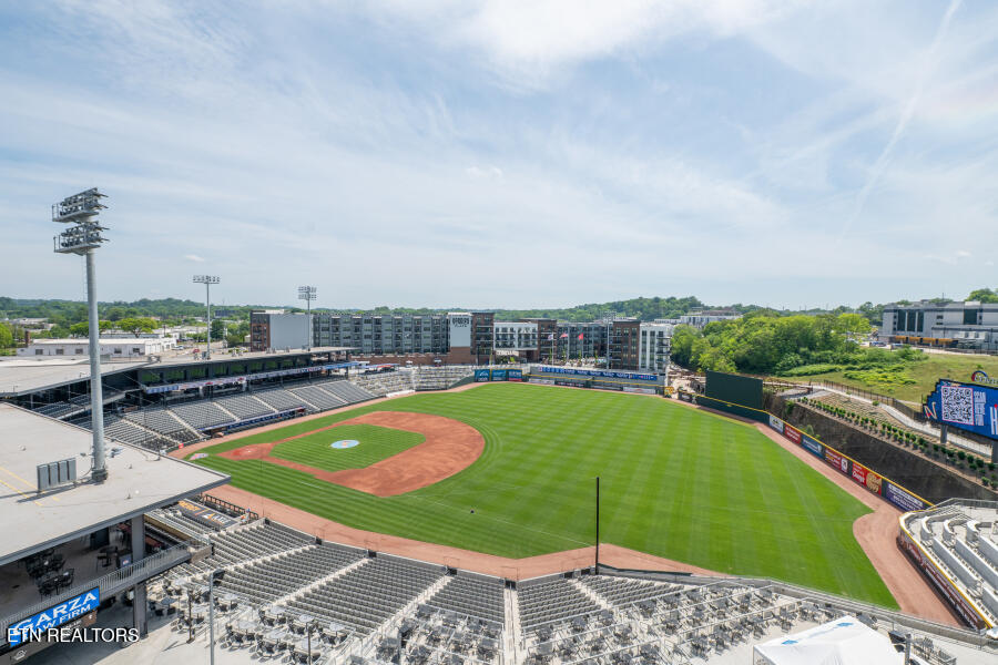 122 Stadium Way Knoxville TN 37915