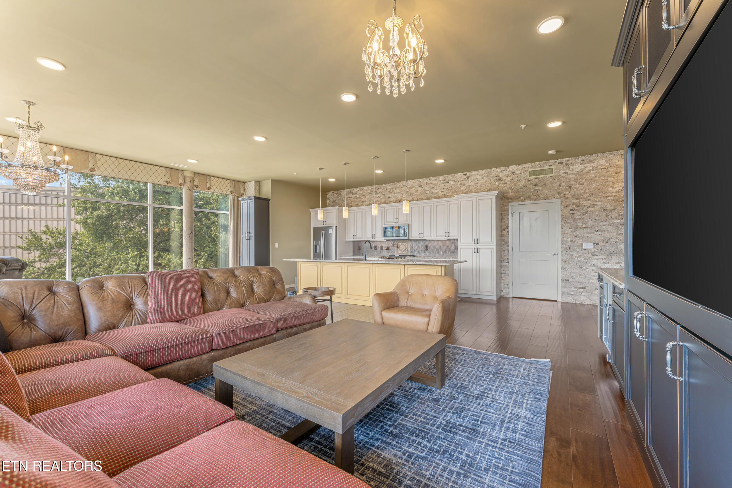 333 W Depot Avenue Knoxville TN 37917