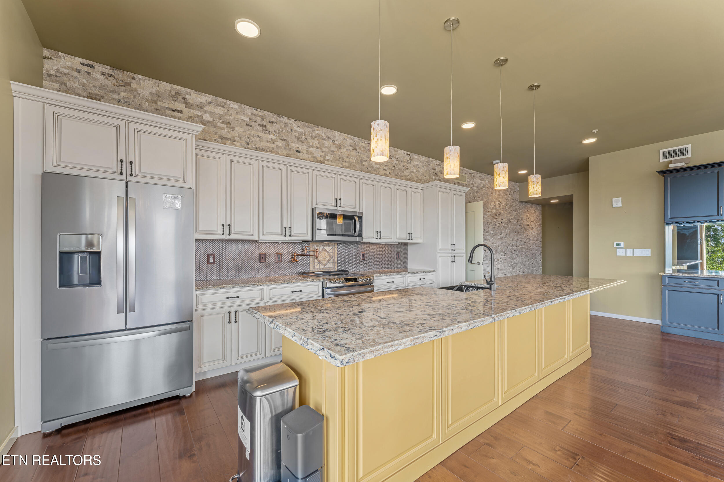 333 W Depot Avenue Knoxville TN 37917