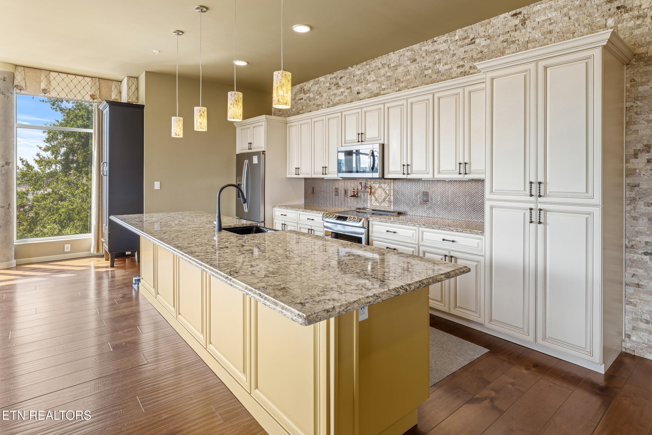 333 W Depot Avenue Knoxville TN 37917