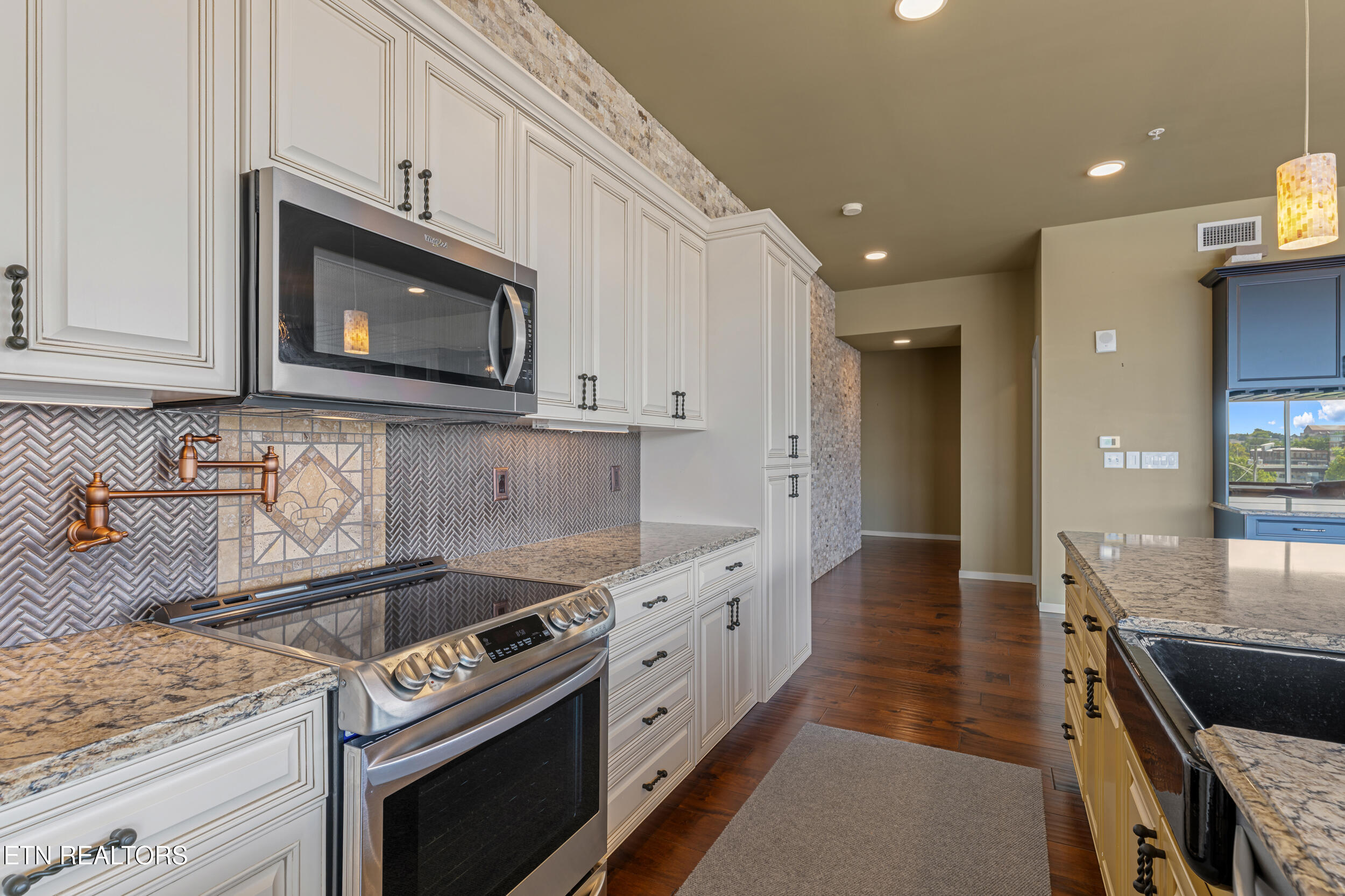 333 W Depot Avenue Knoxville TN 37917