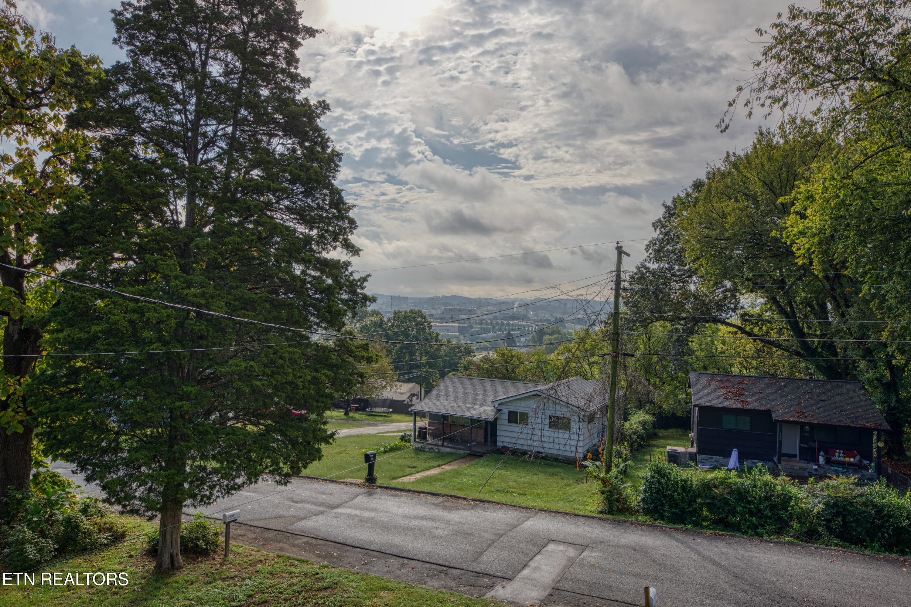 2508 Orchard House Way Knoxville TN 37921