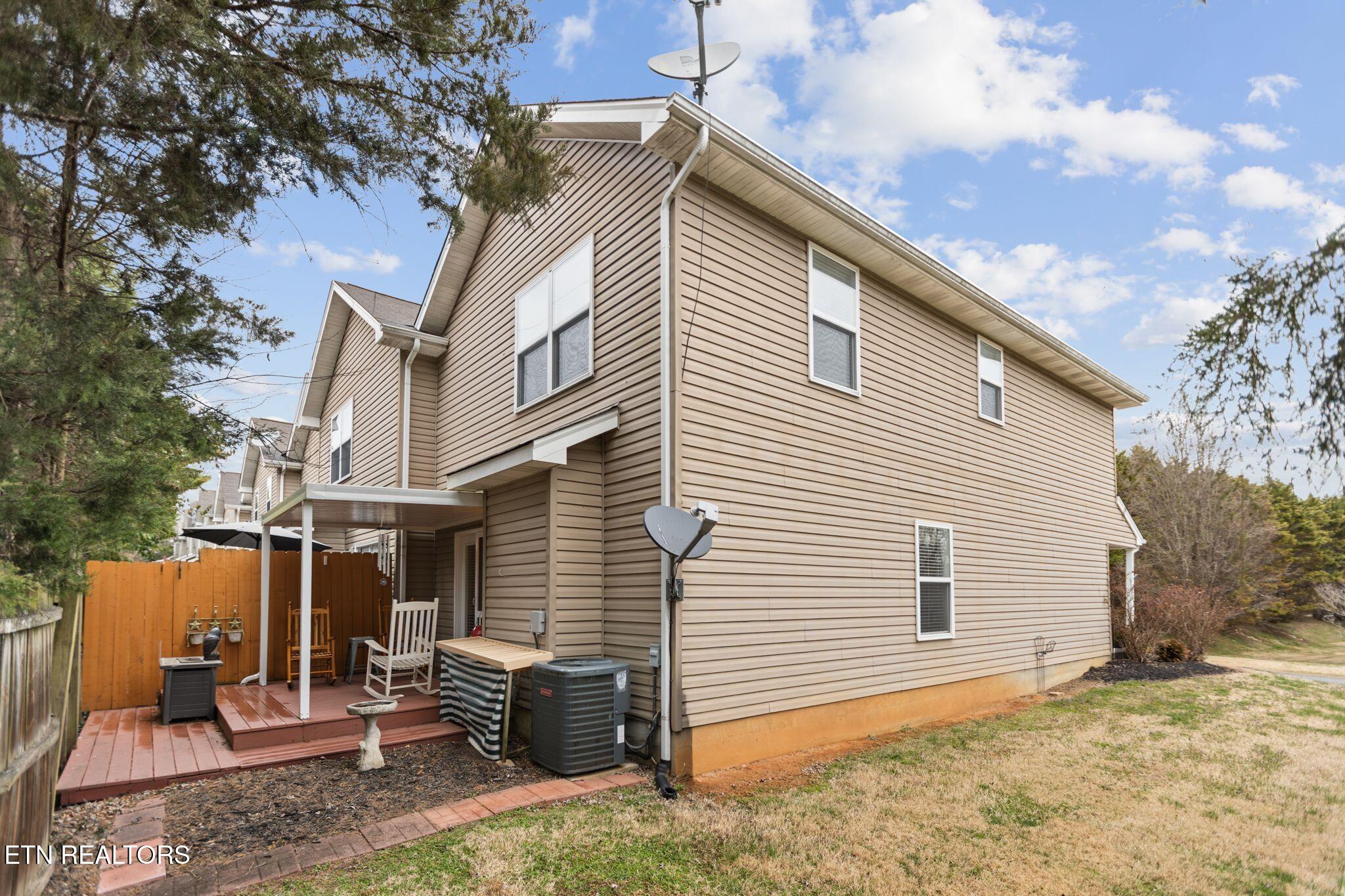 1003 Woullard Way Sevierville TN 37876