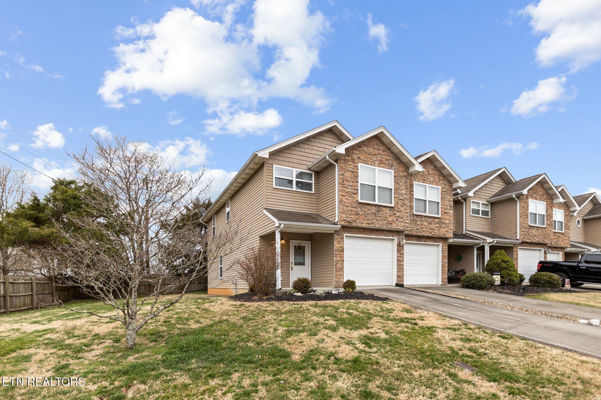 1003 Woullard Way Sevierville TN 37876