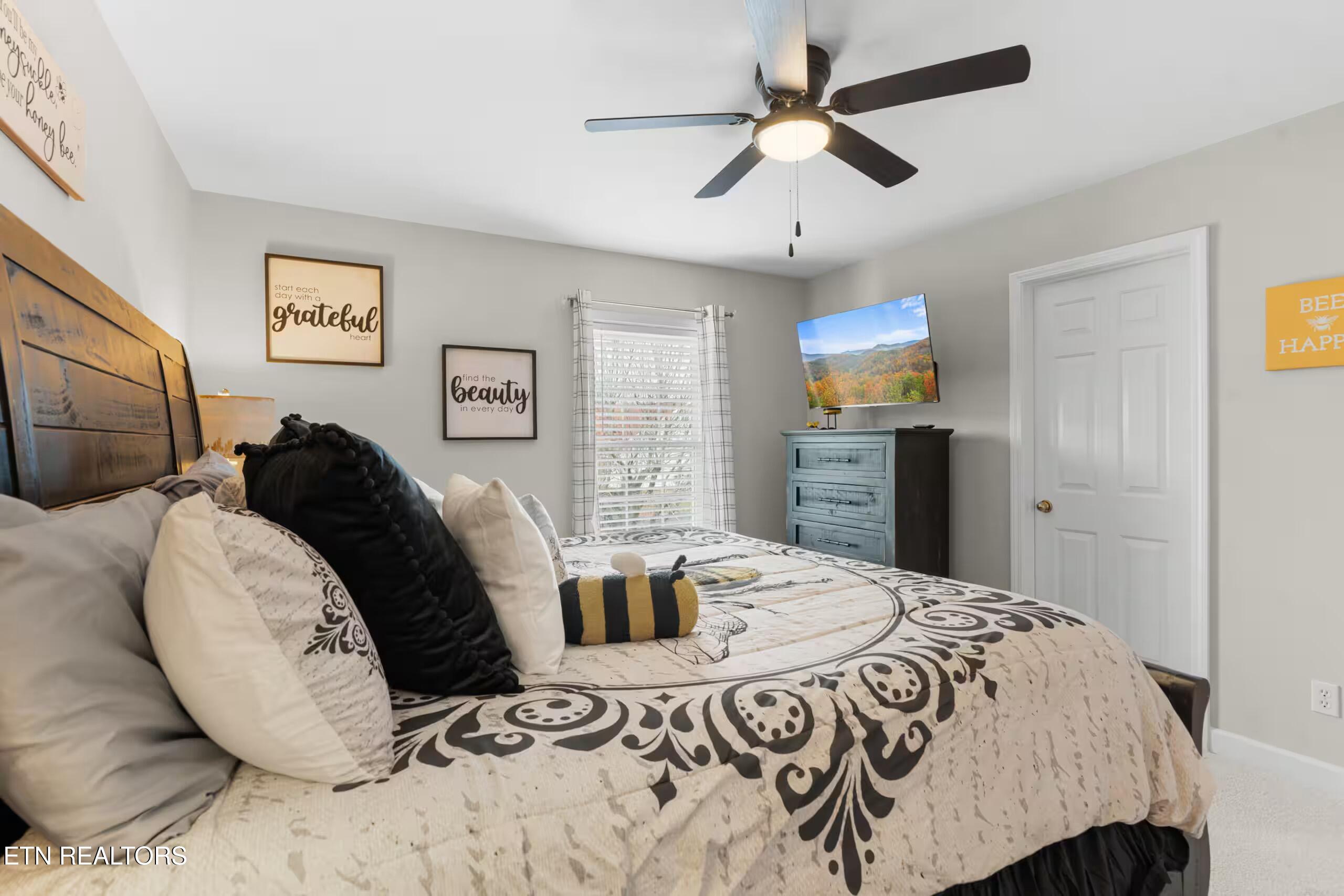 535 Orchard Valley Way Sevierville TN 37862