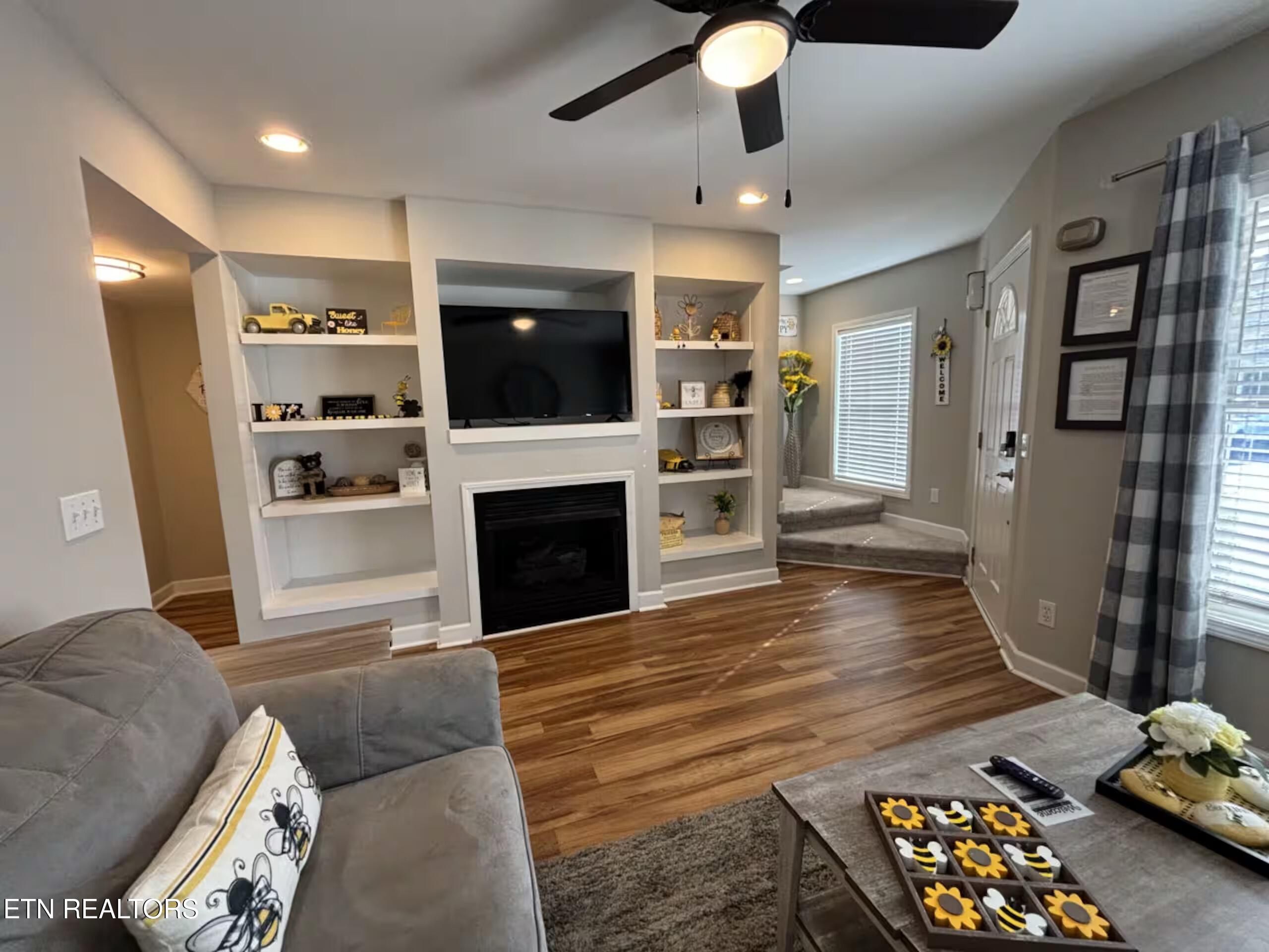 535 Orchard Valley Way Sevierville TN 37862