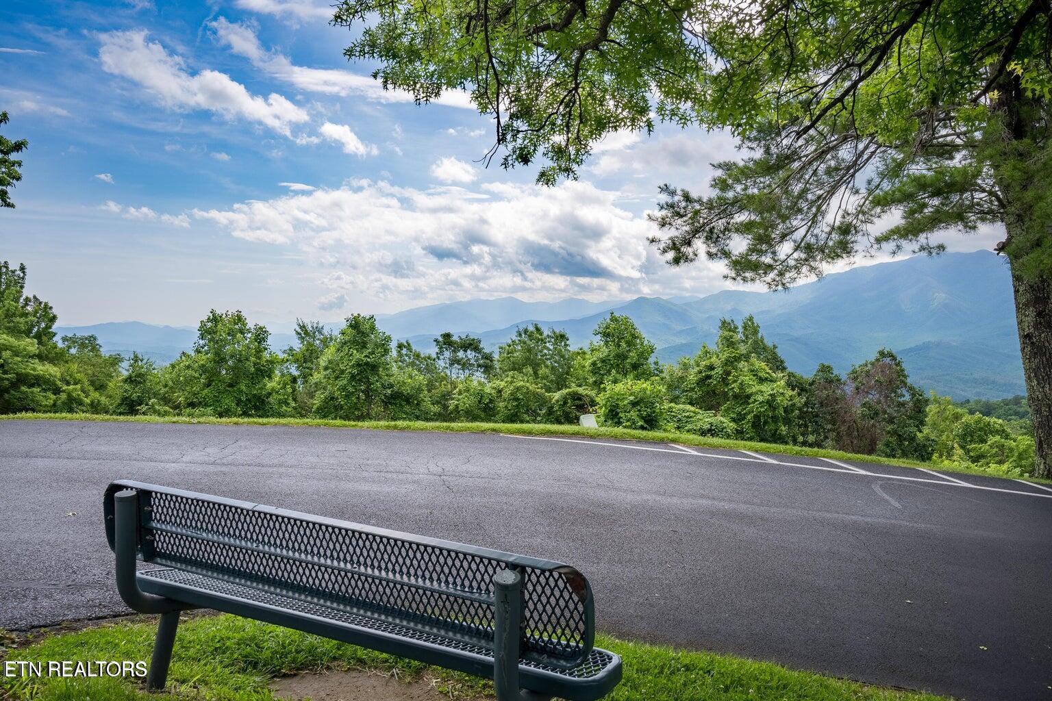 1260 Ski View Drive Gatlinburg TN 37738