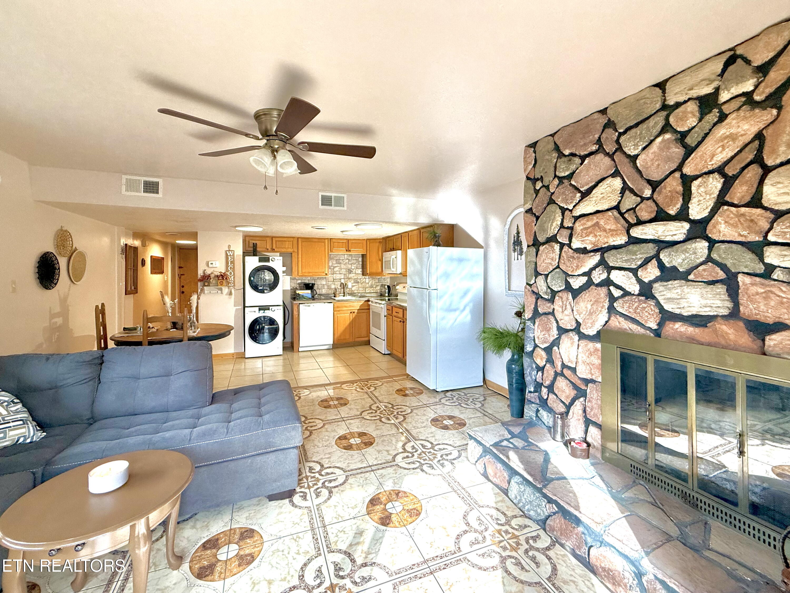 1081 Cove Road Sevierville TN 37876