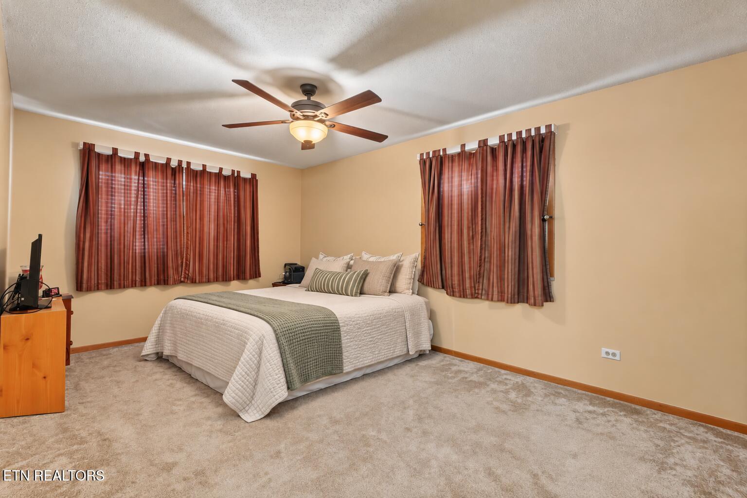 3104 N Broadway Street Knoxville TN 37917