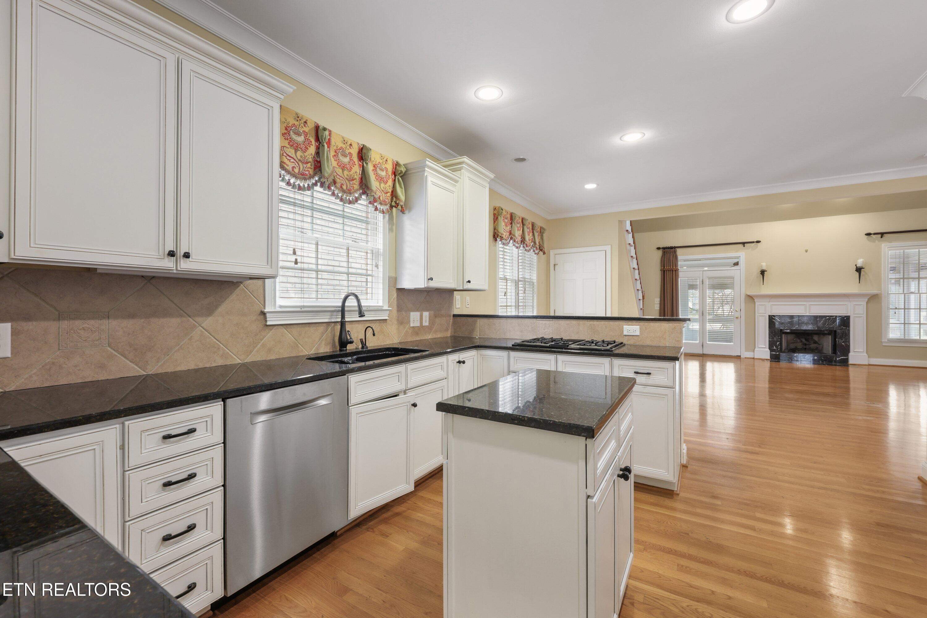 1111 Highgrove Garden Way Knoxville TN 37922