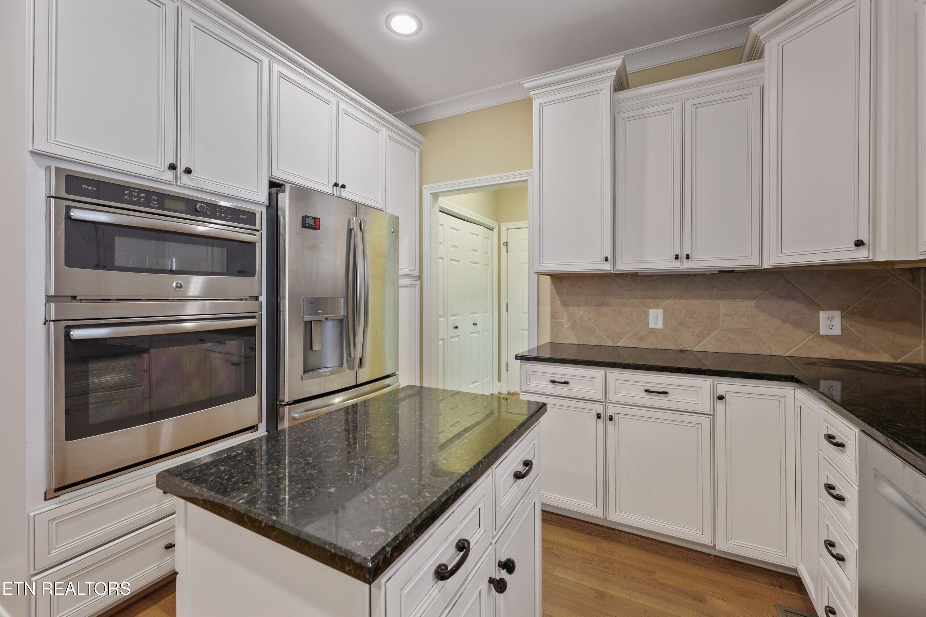 1111 Highgrove Garden Way Knoxville TN 37922