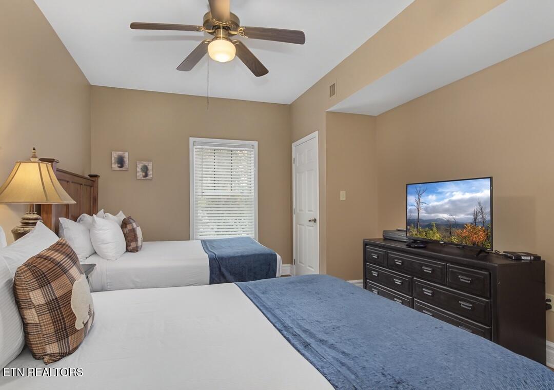 215 Woliss Lane Gatlinburg TN 37738