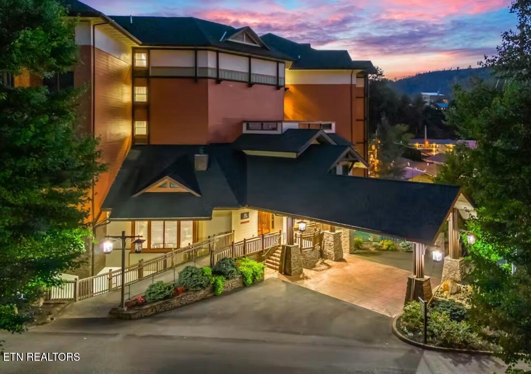 215 Woliss Lane Gatlinburg TN 37738
