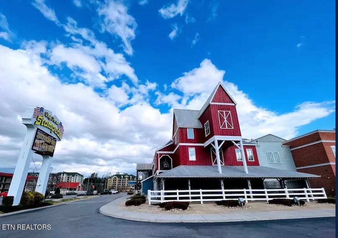 215 Woliss Lane Gatlinburg TN 37738