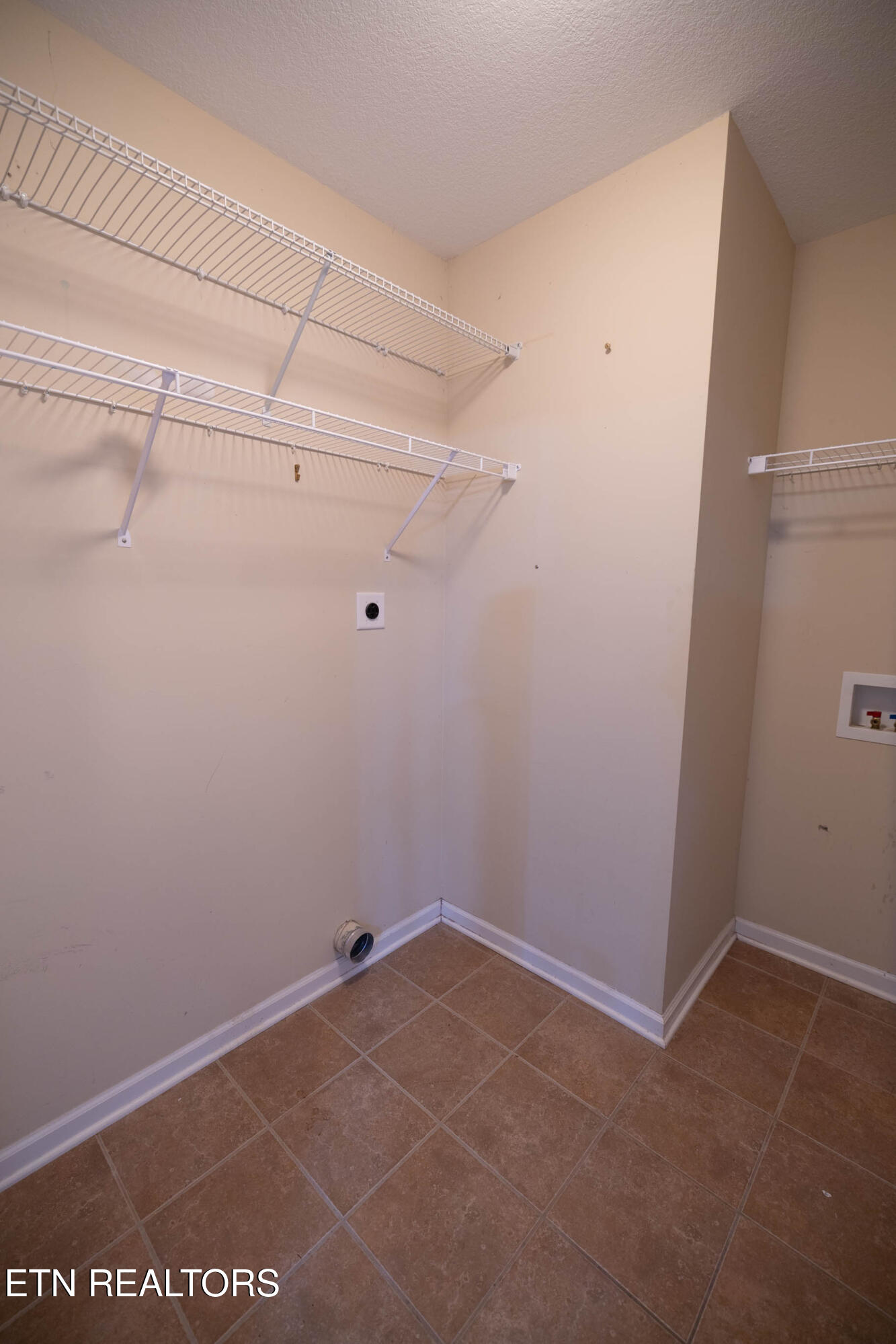 2148 Beacon Light Way Knoxville TN 37931
