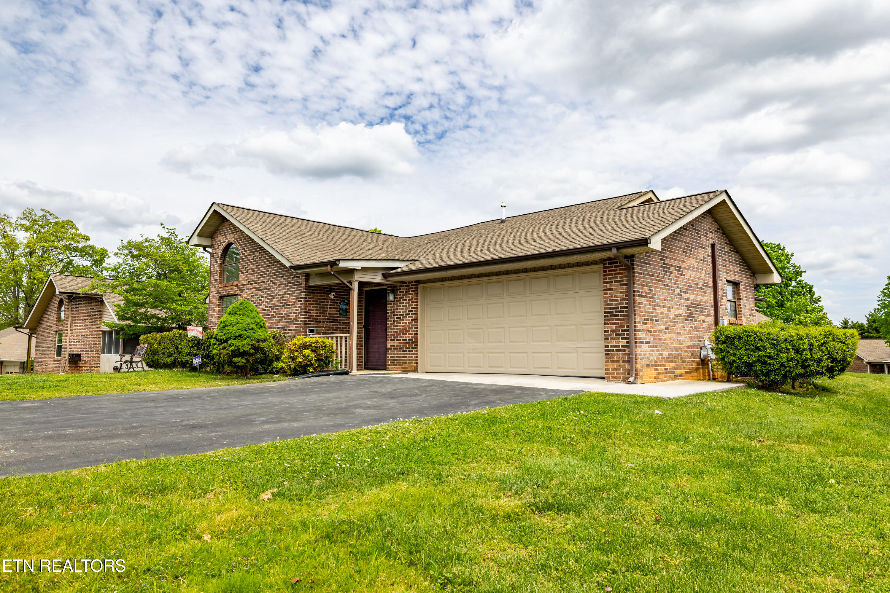 1148 Fielding Drive Maryville TN 37804