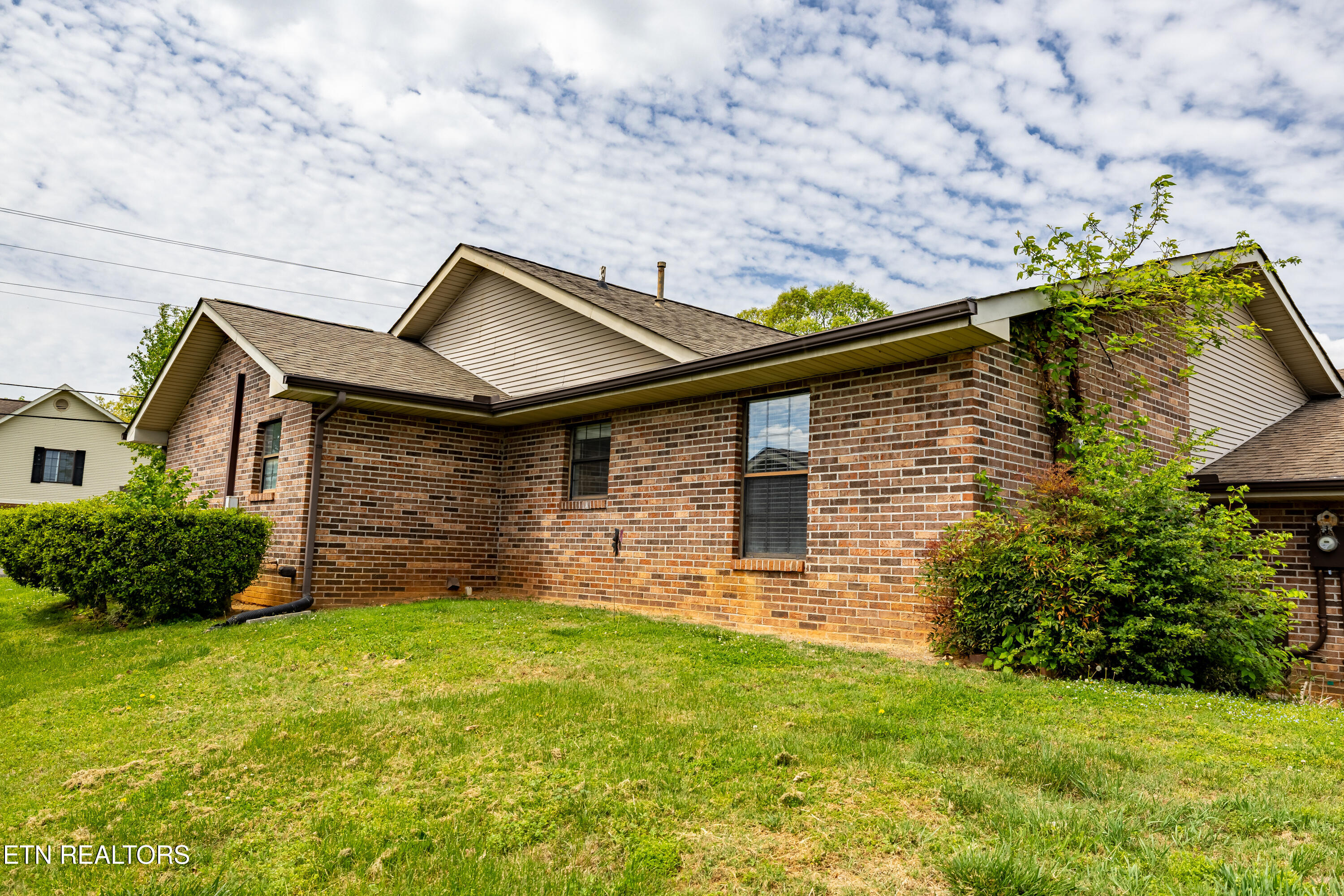 1148 Fielding Drive Maryville TN 37804