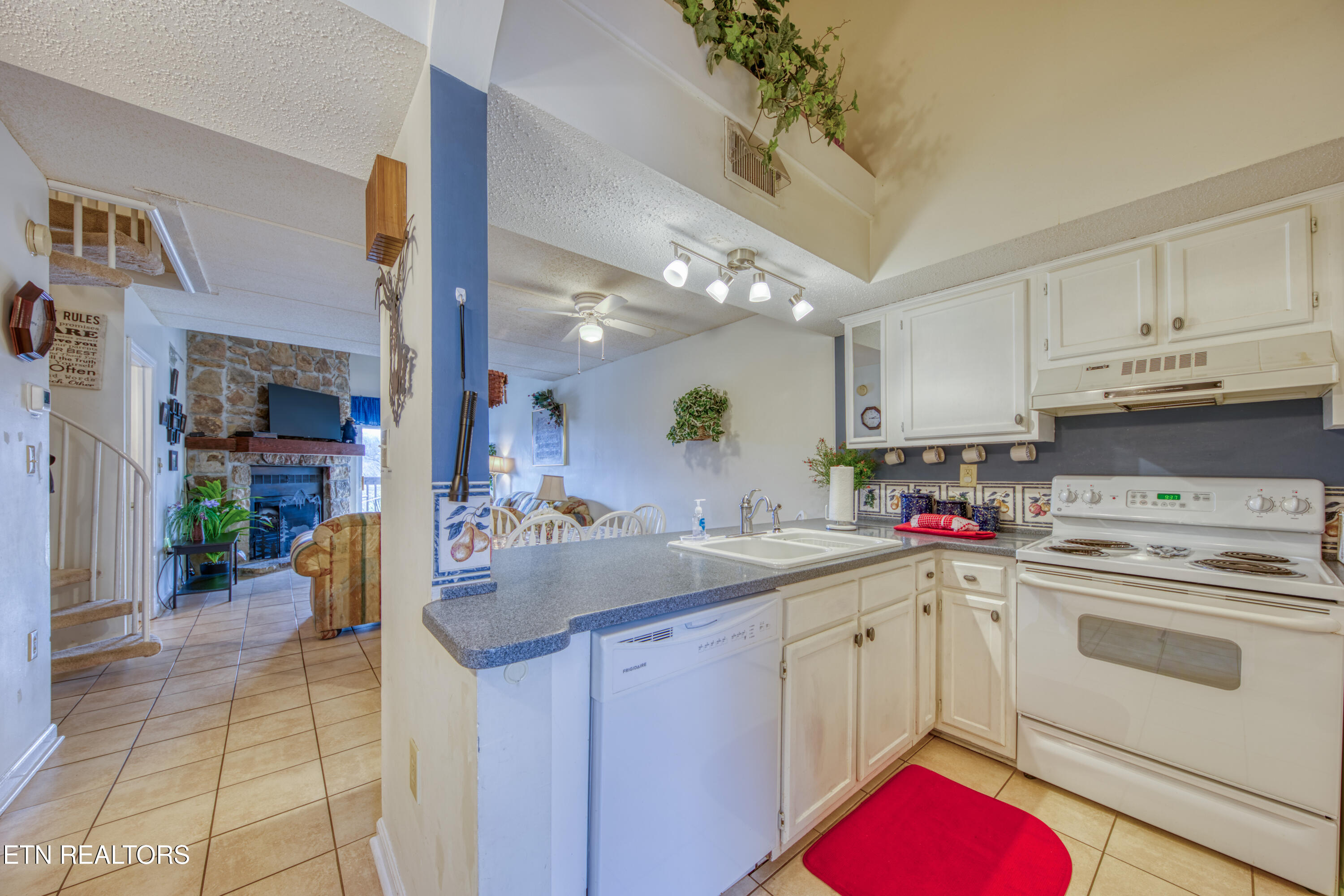 1155 Upper Alpine Way Gatlinburg TN 37738