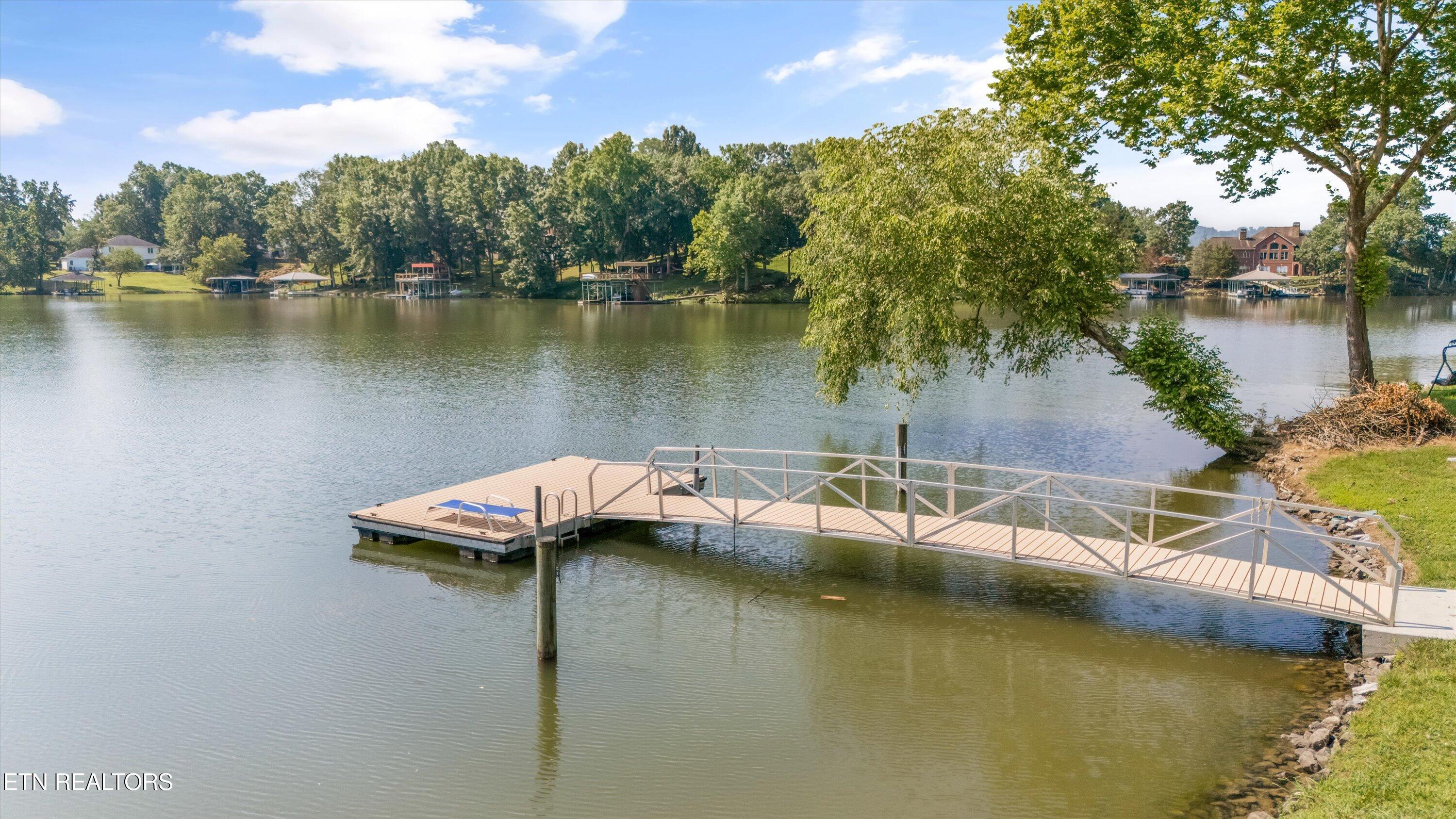 3834 Lake Pointe Drive Kingston TN 37763