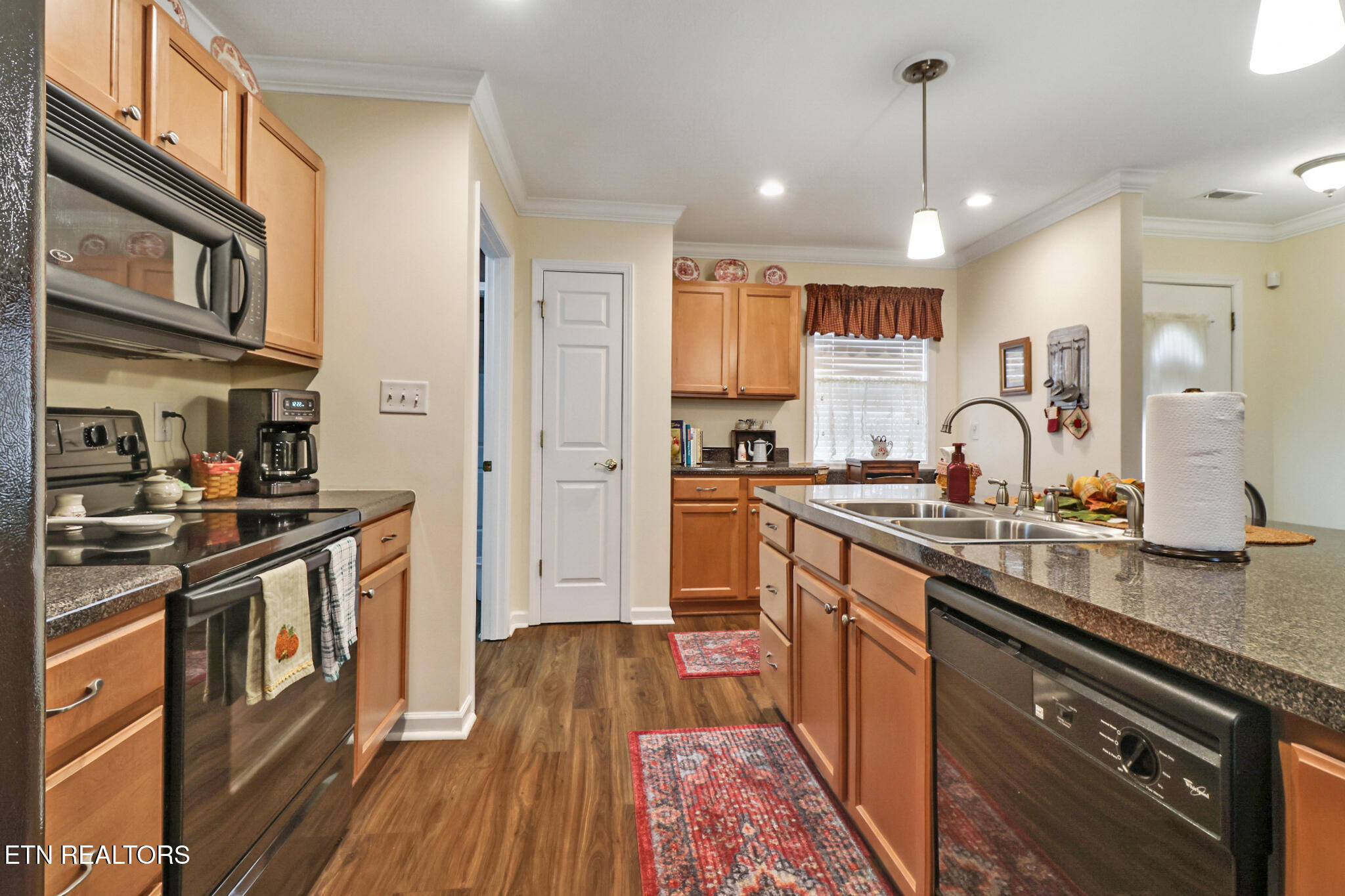 7038 Winter Oaks Way Knoxville TN 37918