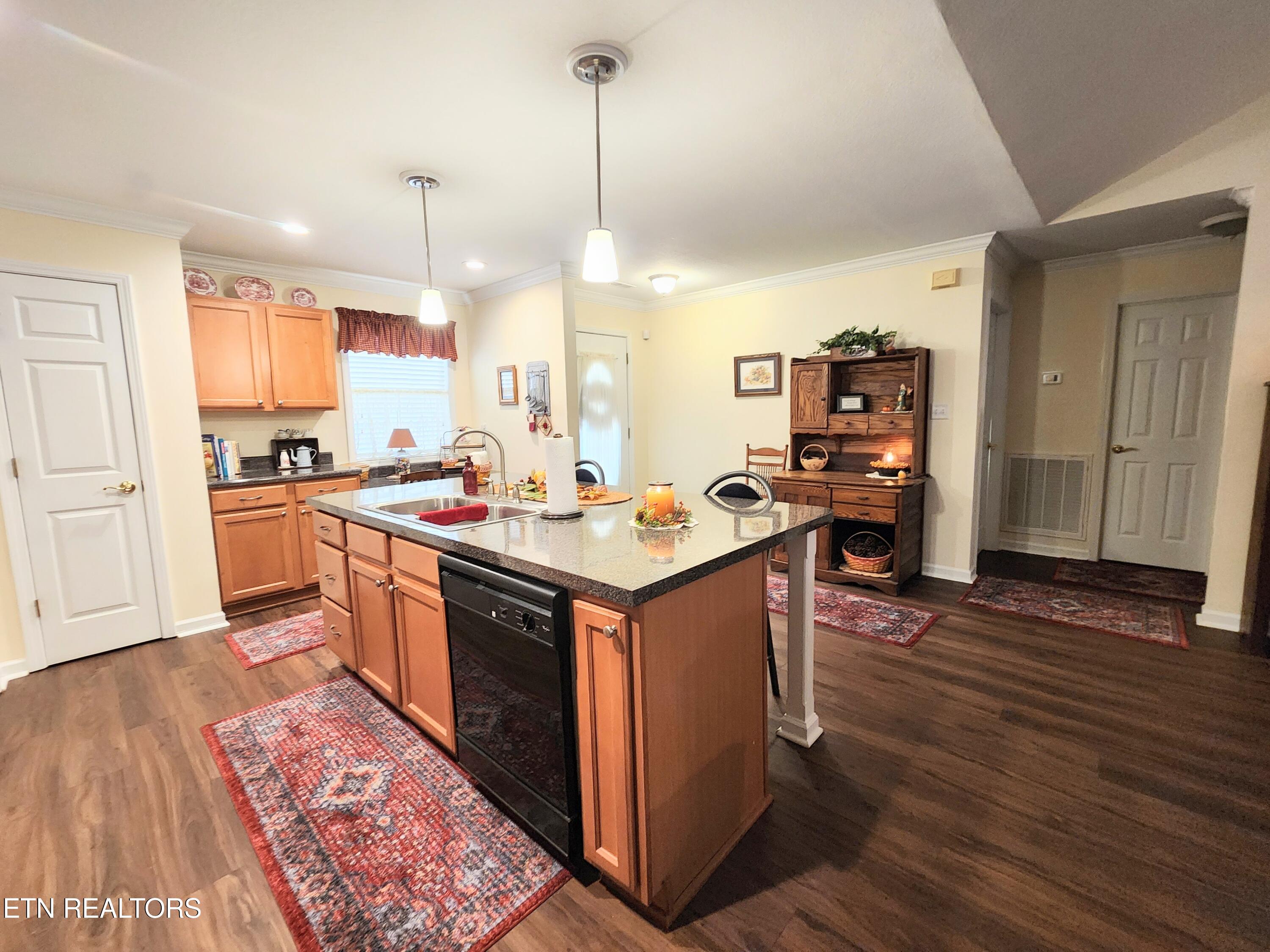7038 Winter Oaks Way Knoxville TN 37918