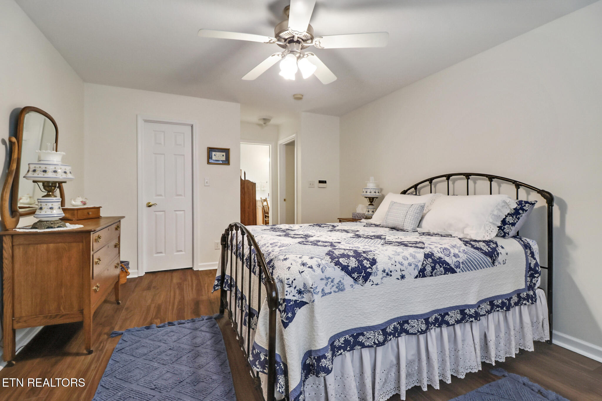 7038 Winter Oaks Way Knoxville TN 37918
