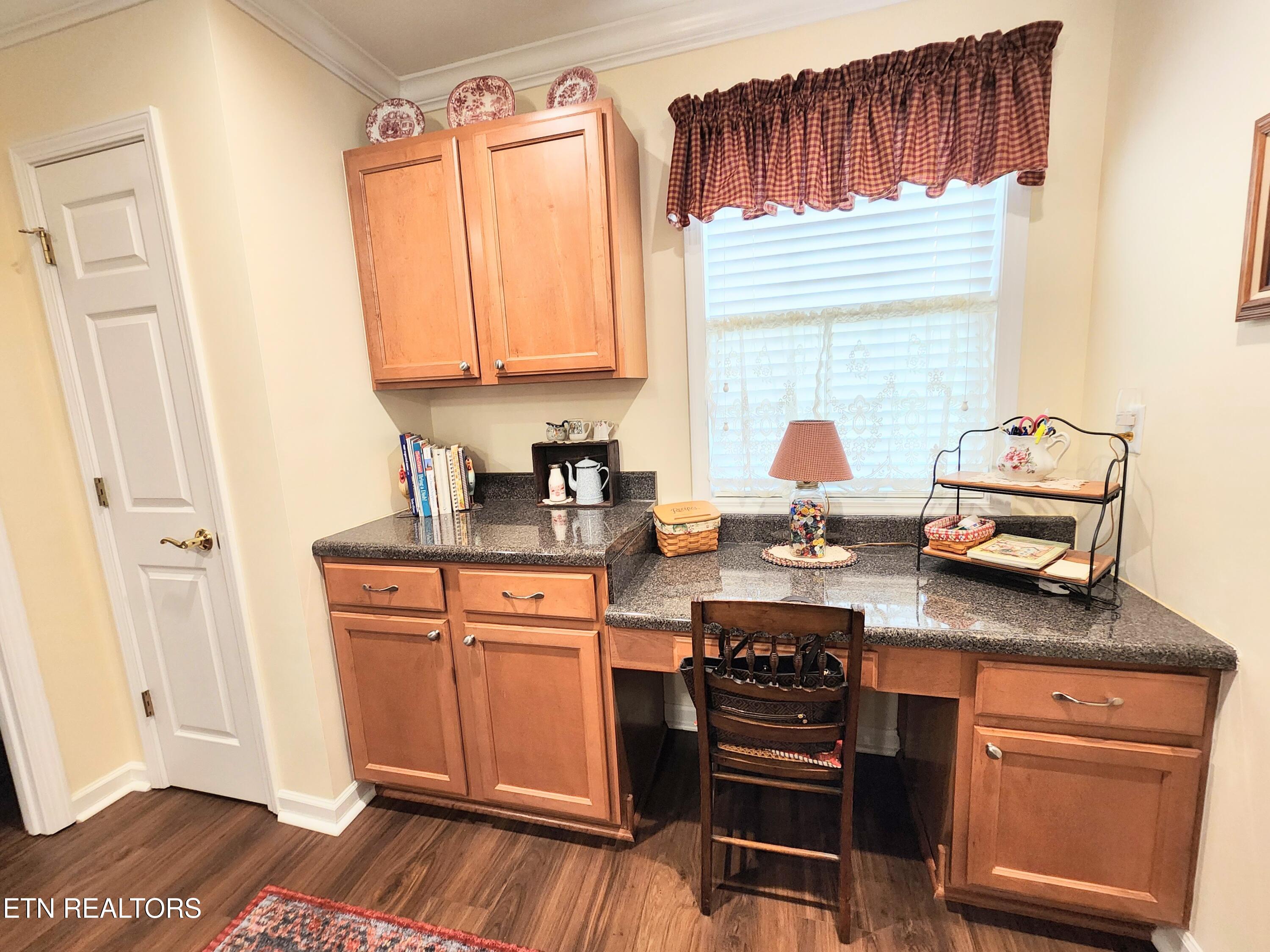 7038 Winter Oaks Way Knoxville TN 37918