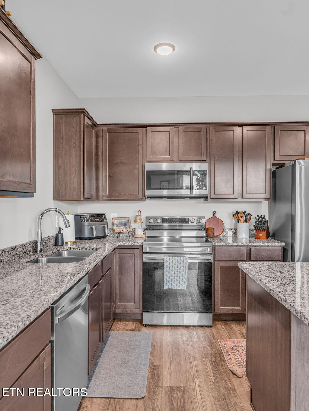 402 Judson Way Lenoir City TN 37771