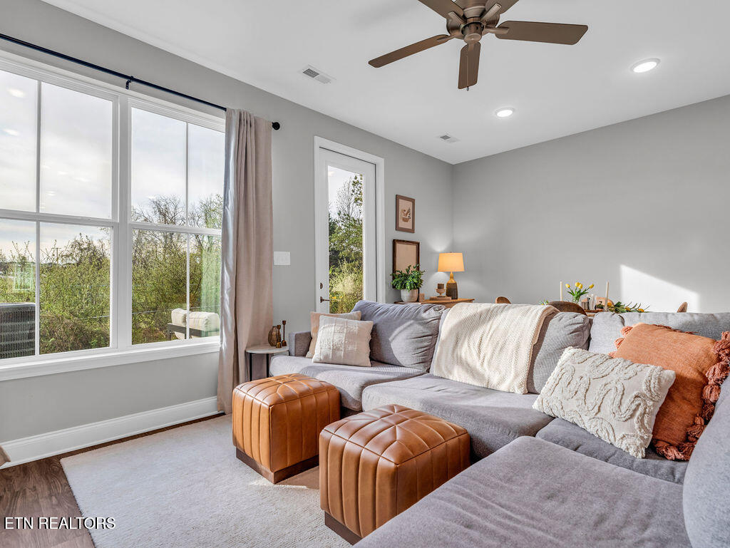 402 Judson Way Lenoir City TN 37771