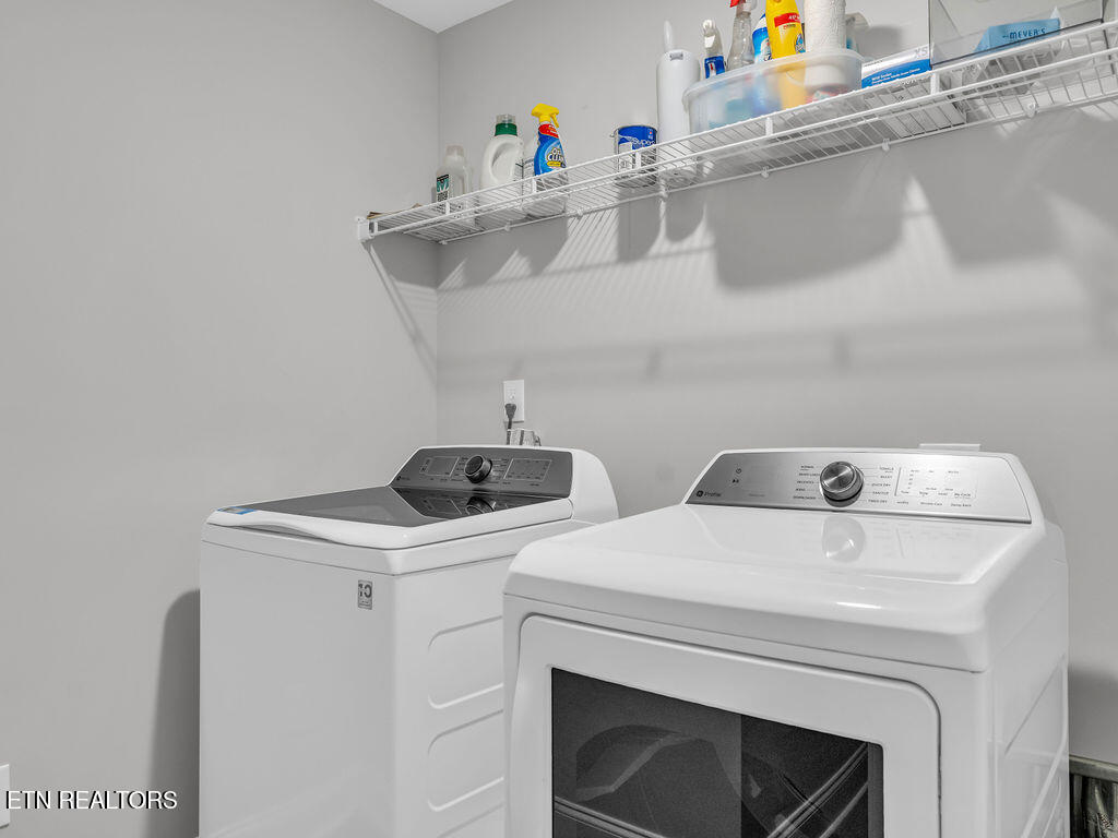 402 Judson Way Lenoir City TN 37771