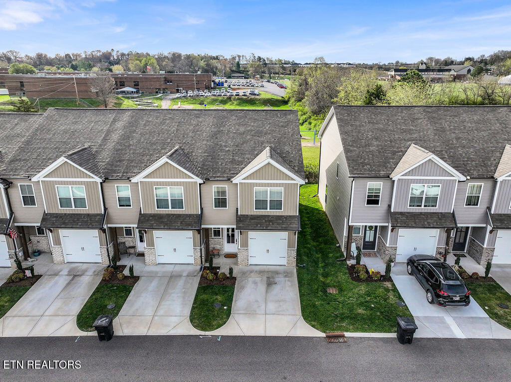 402 Judson Way Lenoir City TN 37771