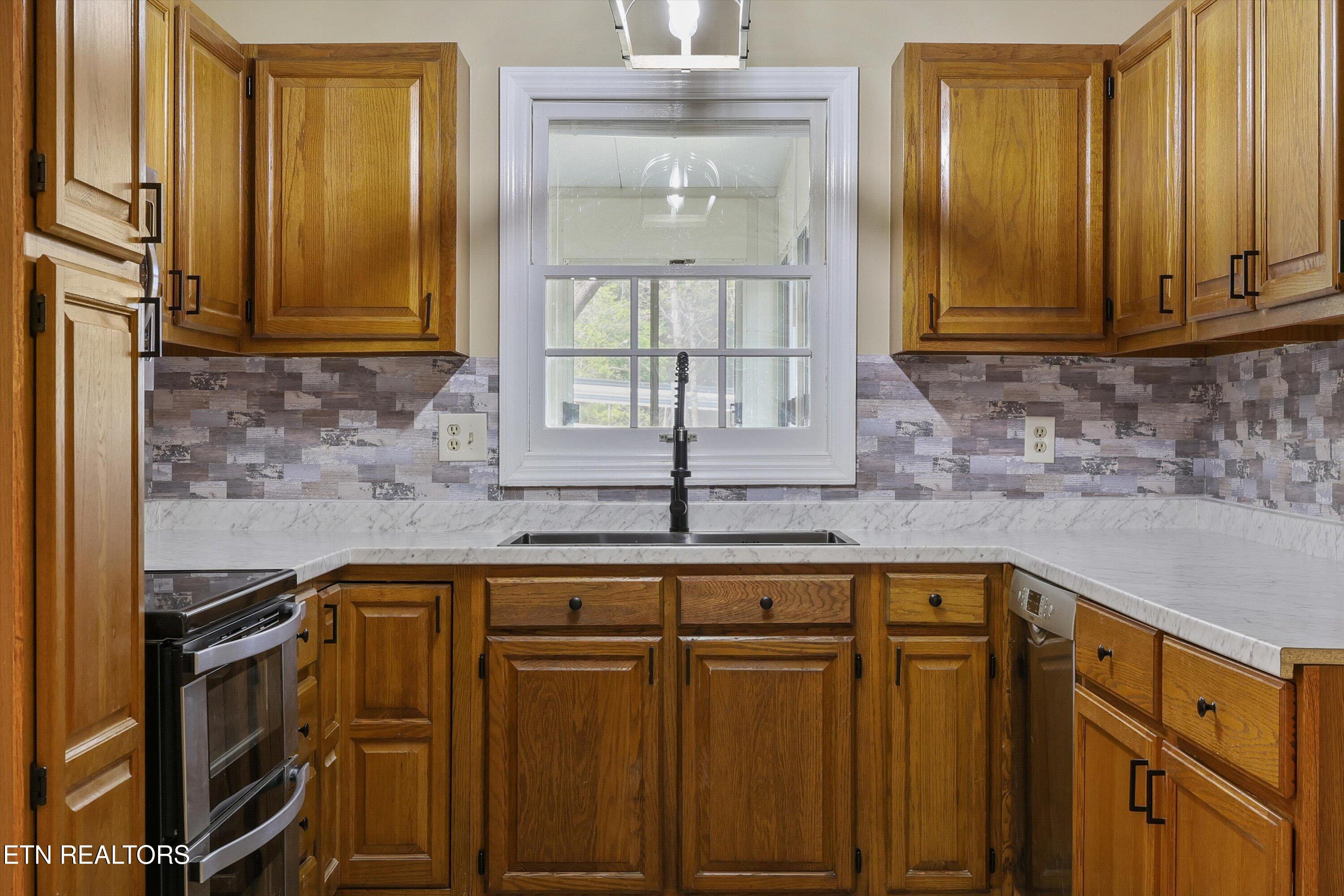 1129 Greywood Drive Knoxville TN 37923