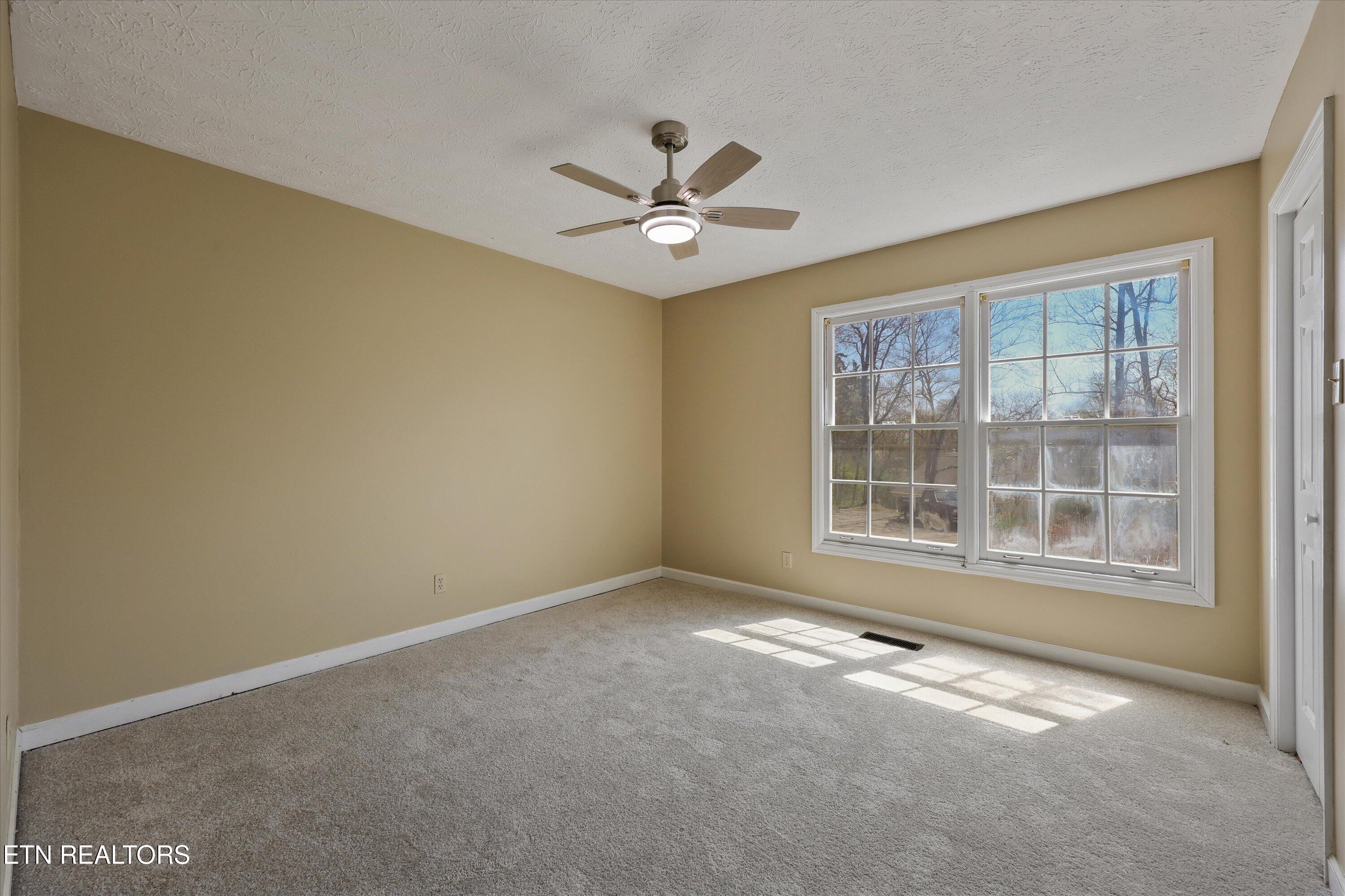 1129 Greywood Drive Knoxville TN 37923