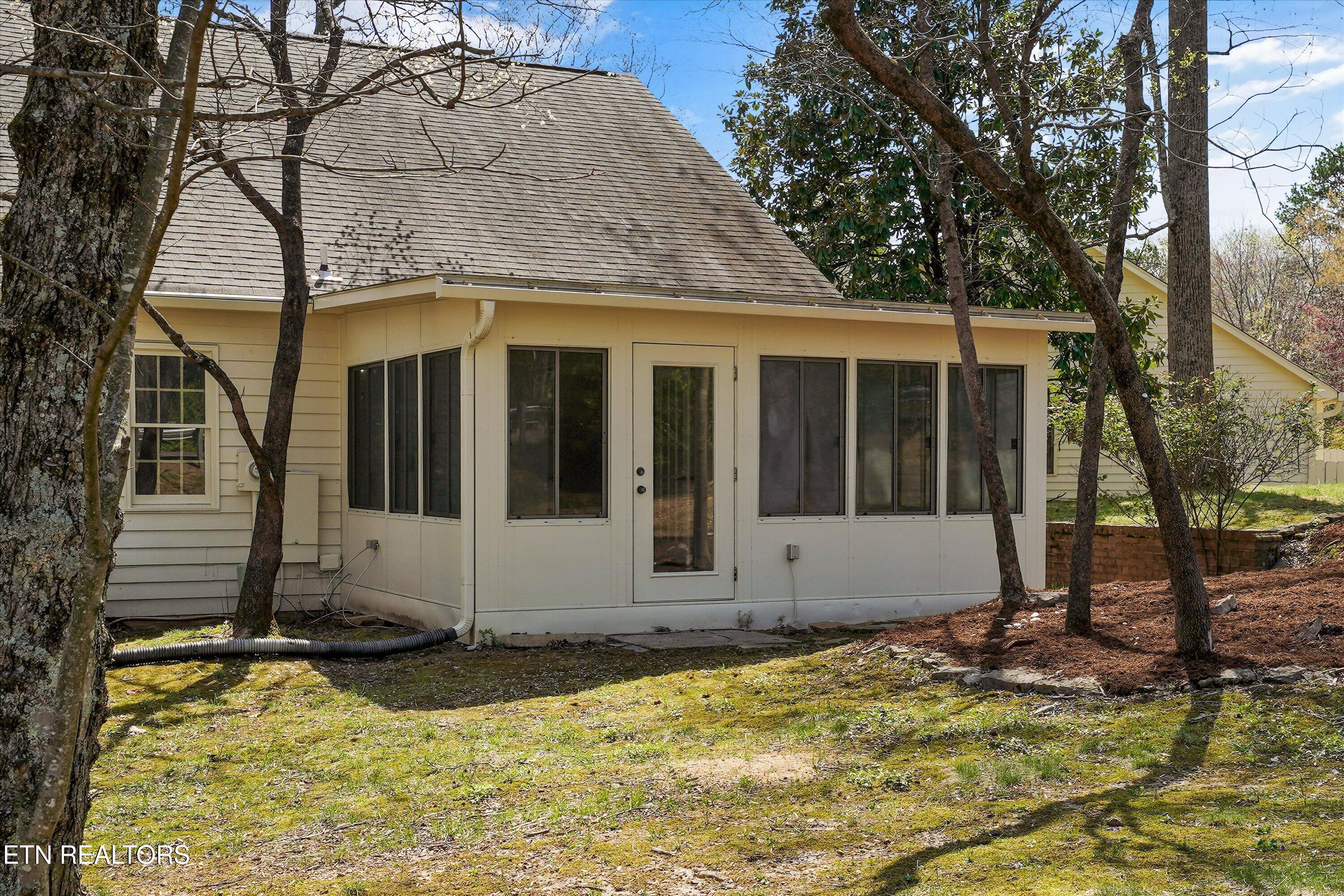 1129 Greywood Drive Knoxville TN 37923