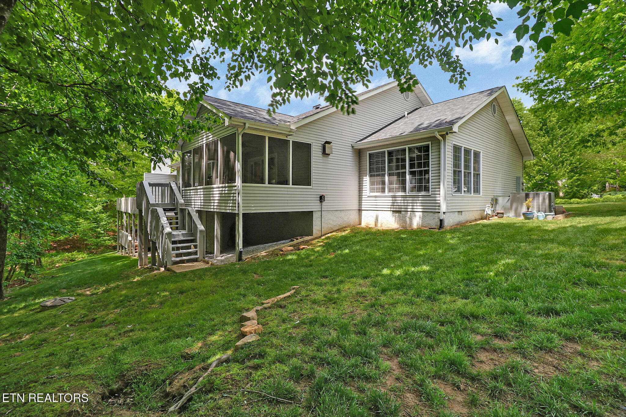 2 Altanglen Lane Fairfield Glade TN 38558
