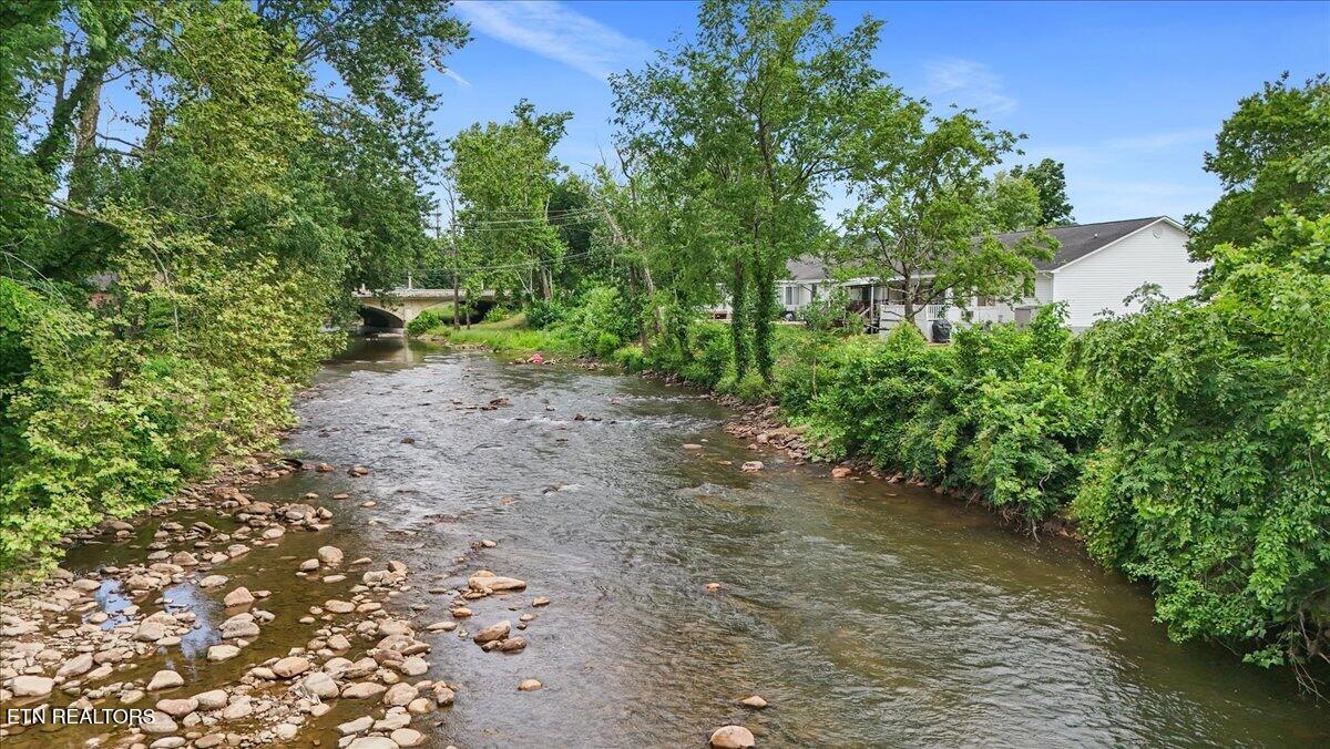 621 Race Street Elizabethton TN 37643
