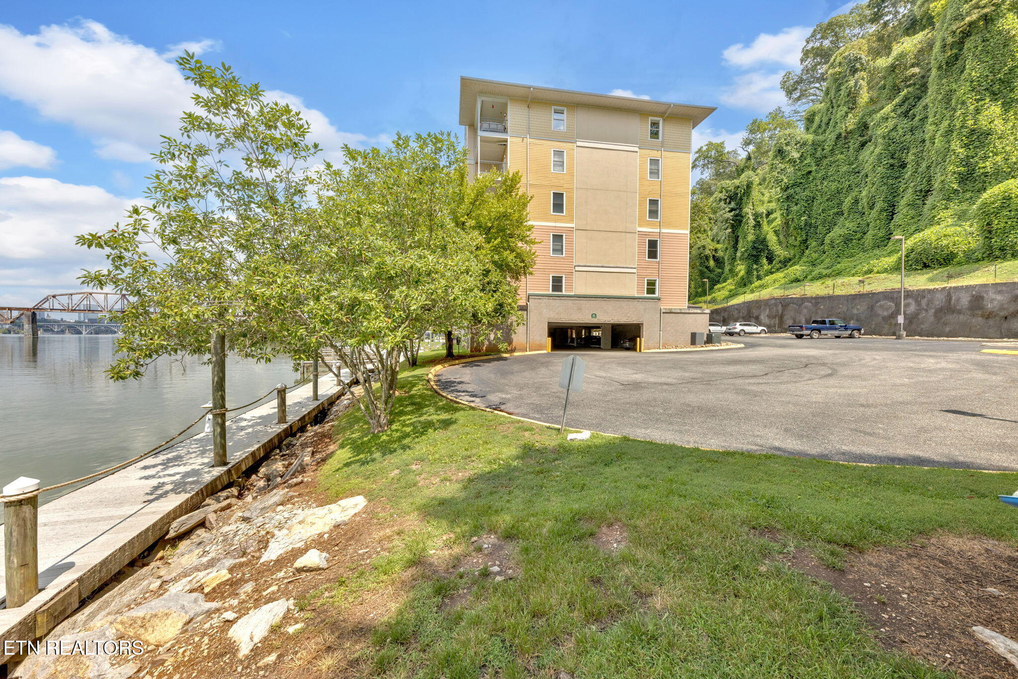 3001 River Towne Way Knoxville TN 37920