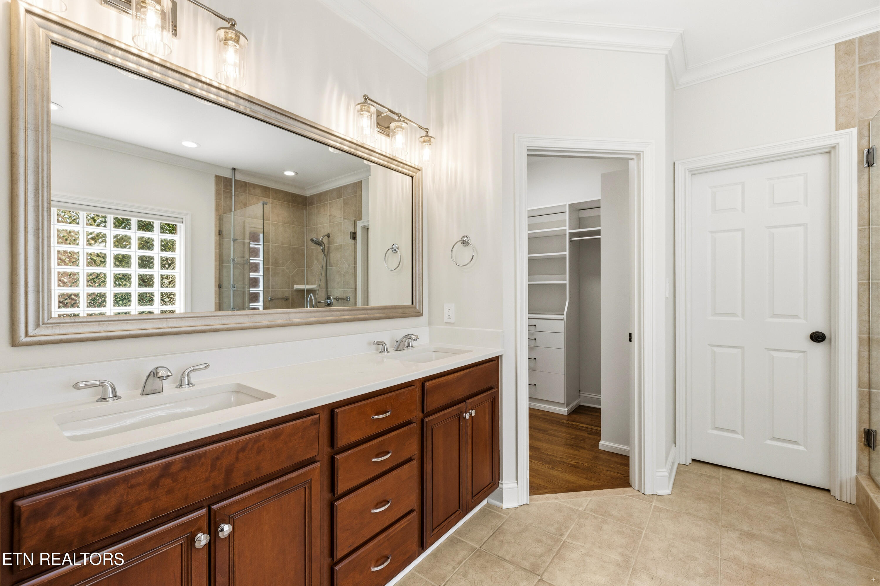 1166 Highgrove Gardens Way Knoxville TN 37922
