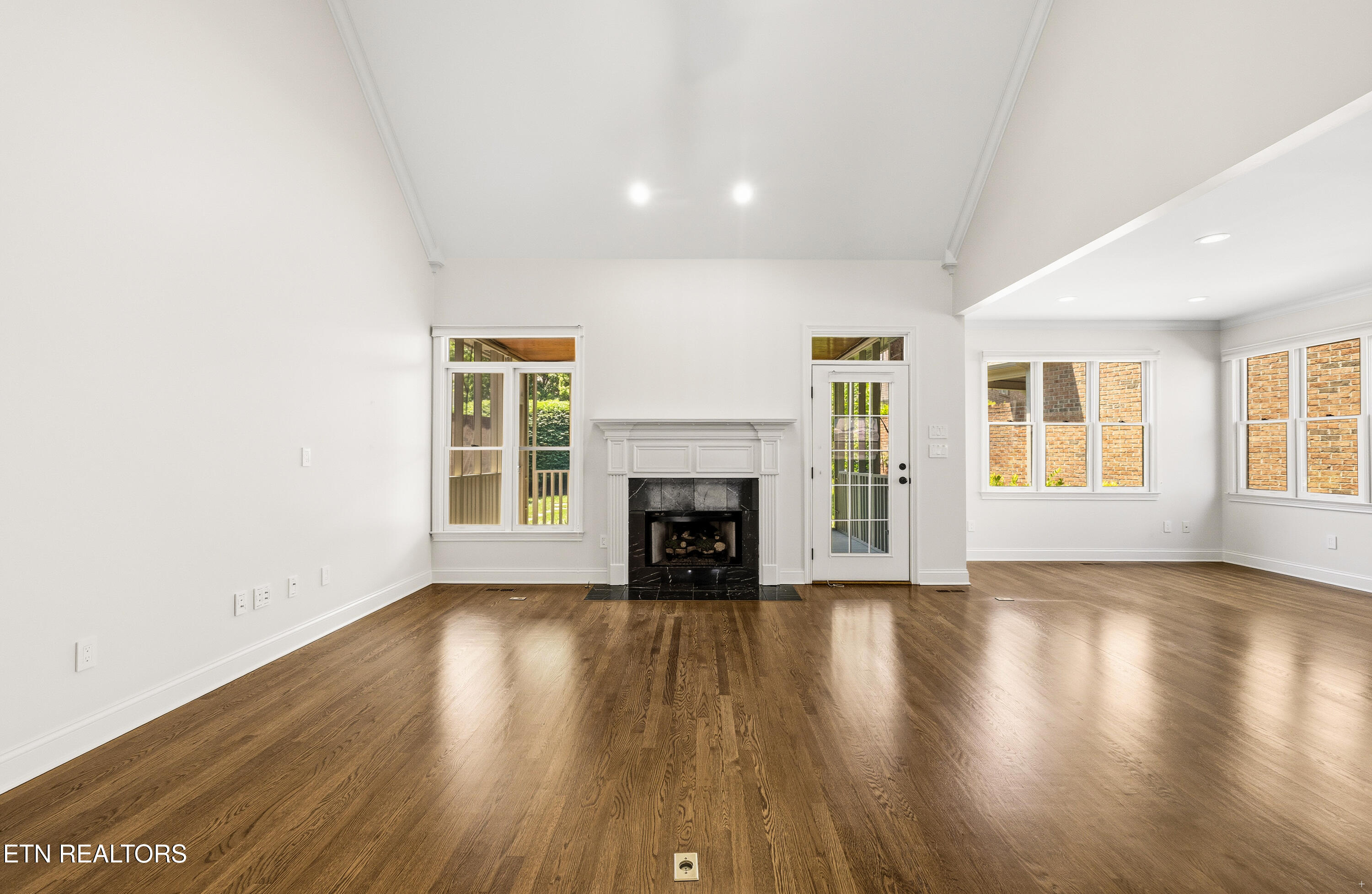 1166 Highgrove Gardens Way Knoxville TN 37922