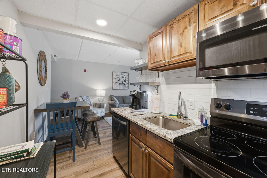 413 Baskins Creek Road Gatlinburg TN 37738