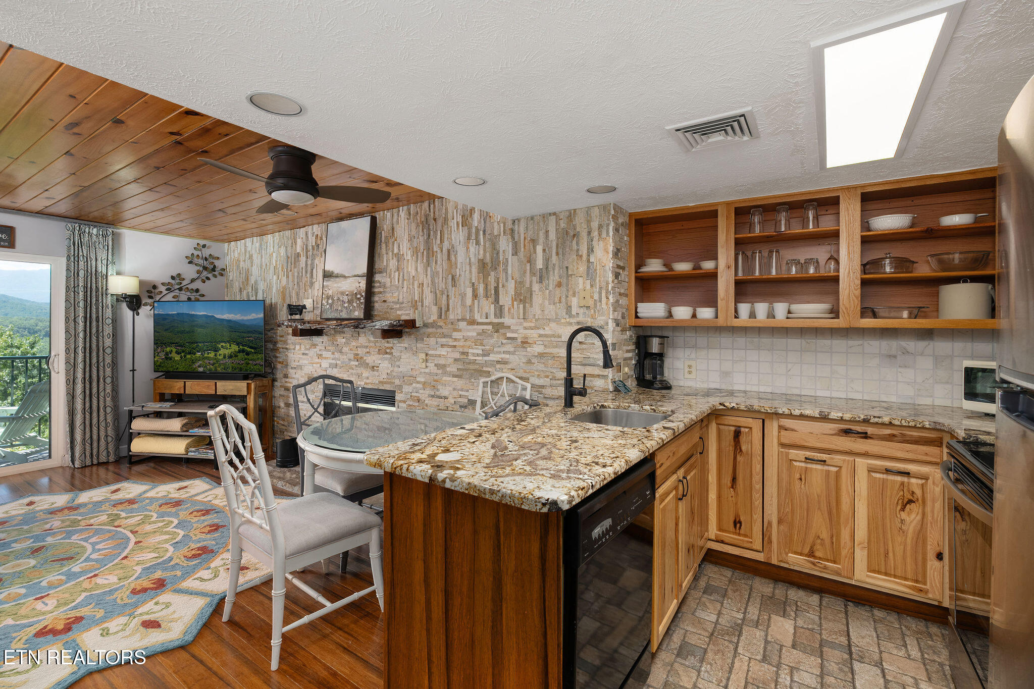 3710 Weber Road Gatlinburg TN 37738